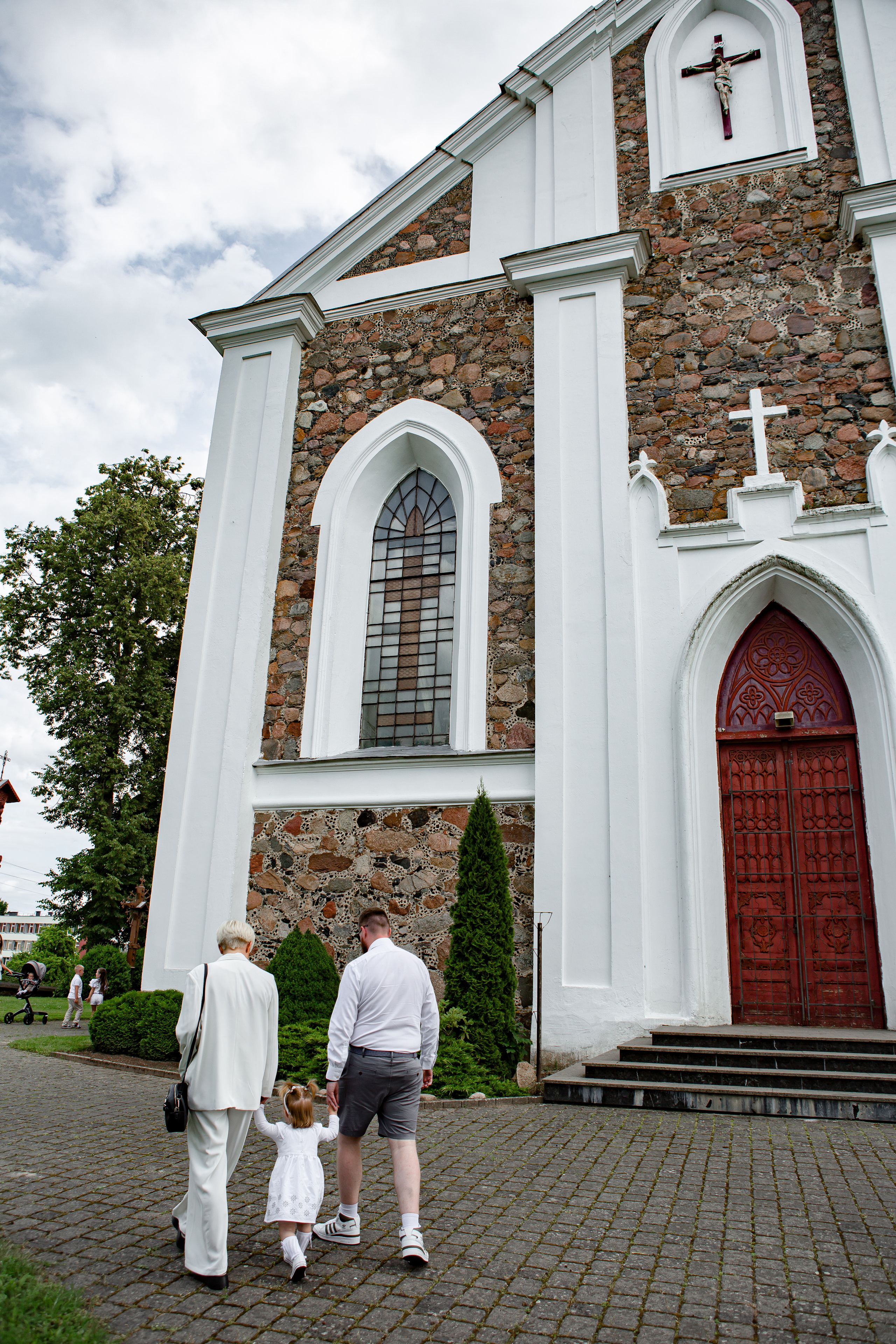 Luna. Wedding and family photographer in Lithuania — Yvanessa Gelvano