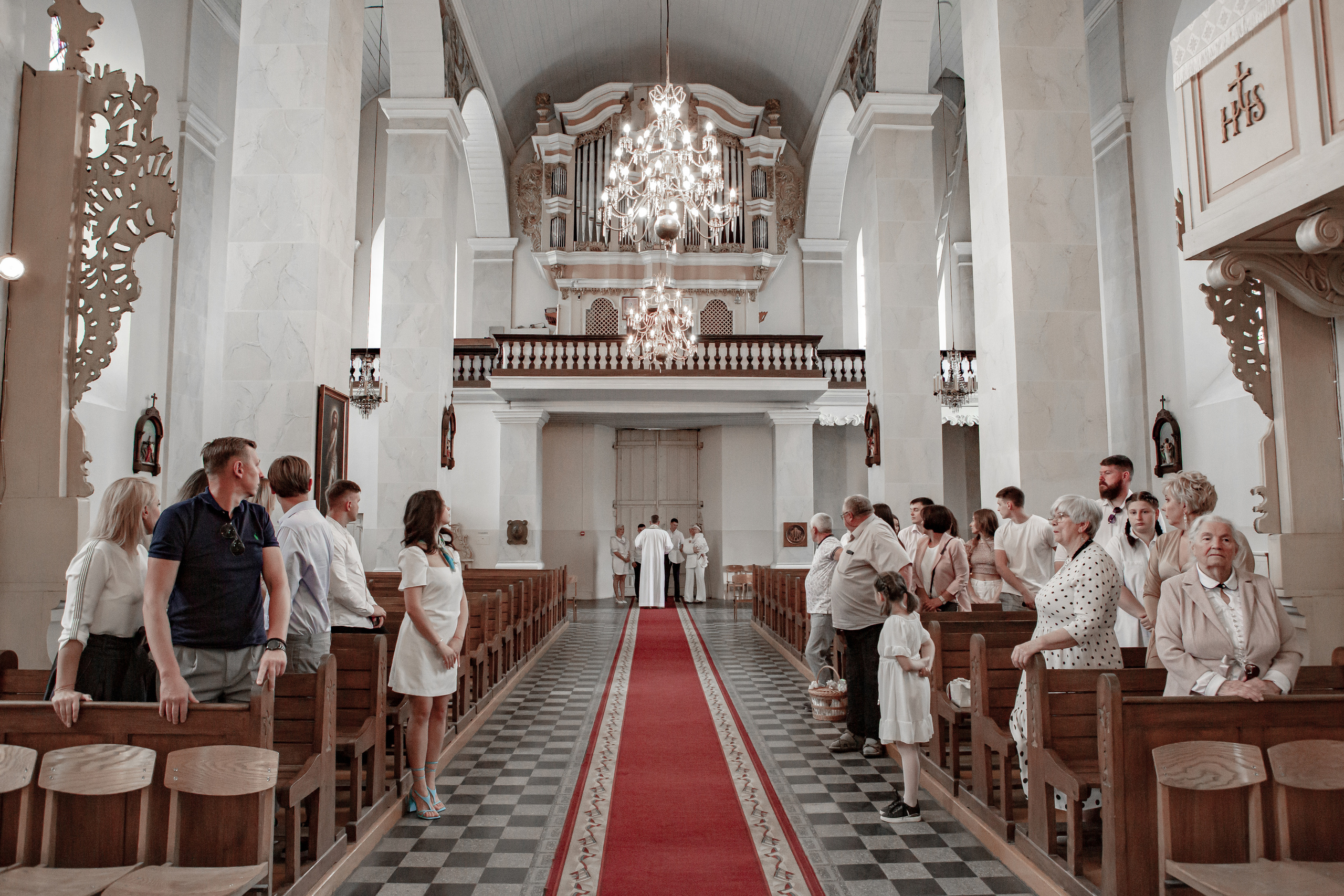 Luna. Wedding and family photographer in Lithuania — Yvanessa Gelvano