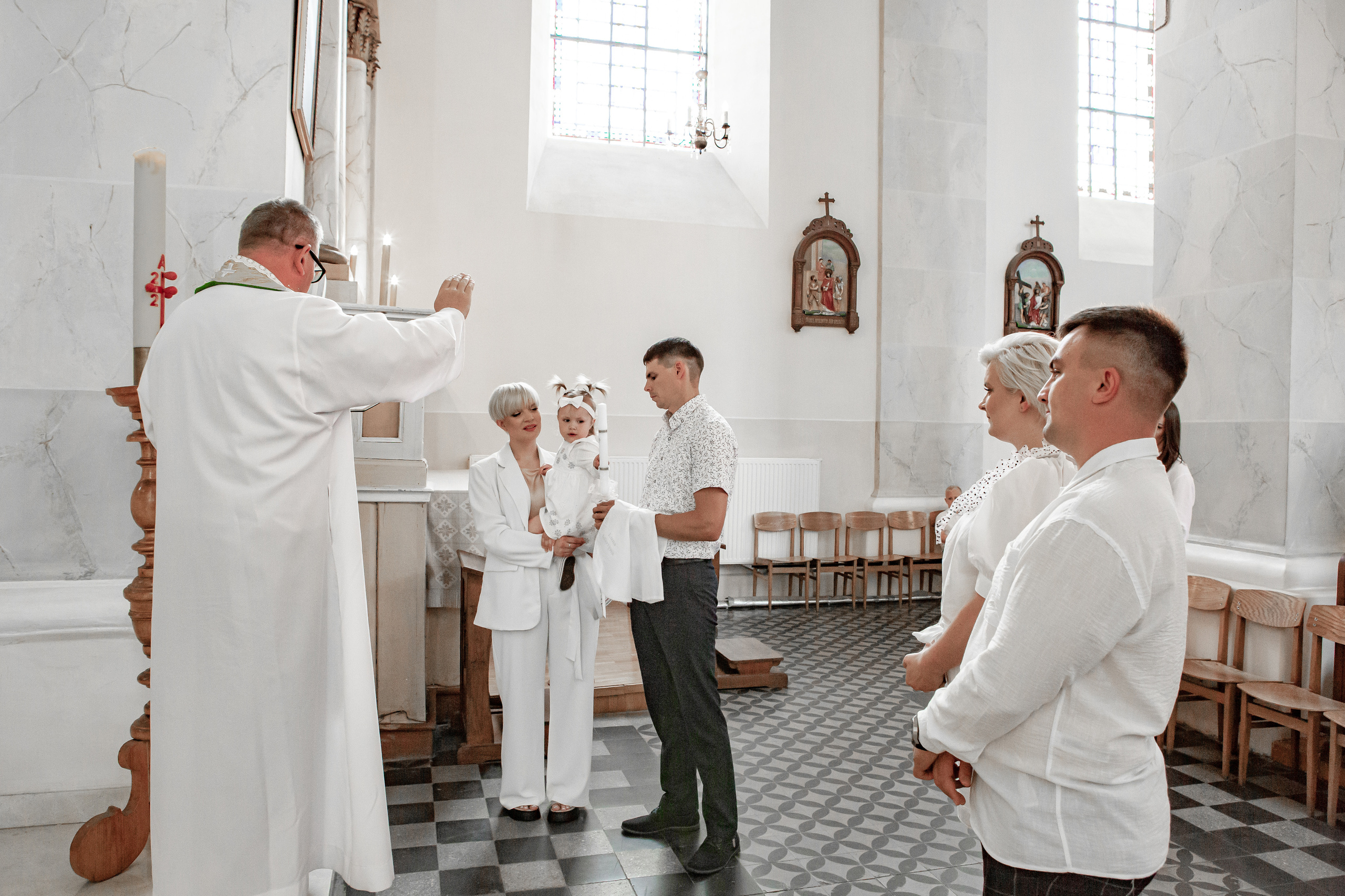 Luna. Wedding and family photographer in Lithuania — Yvanessa Gelvano