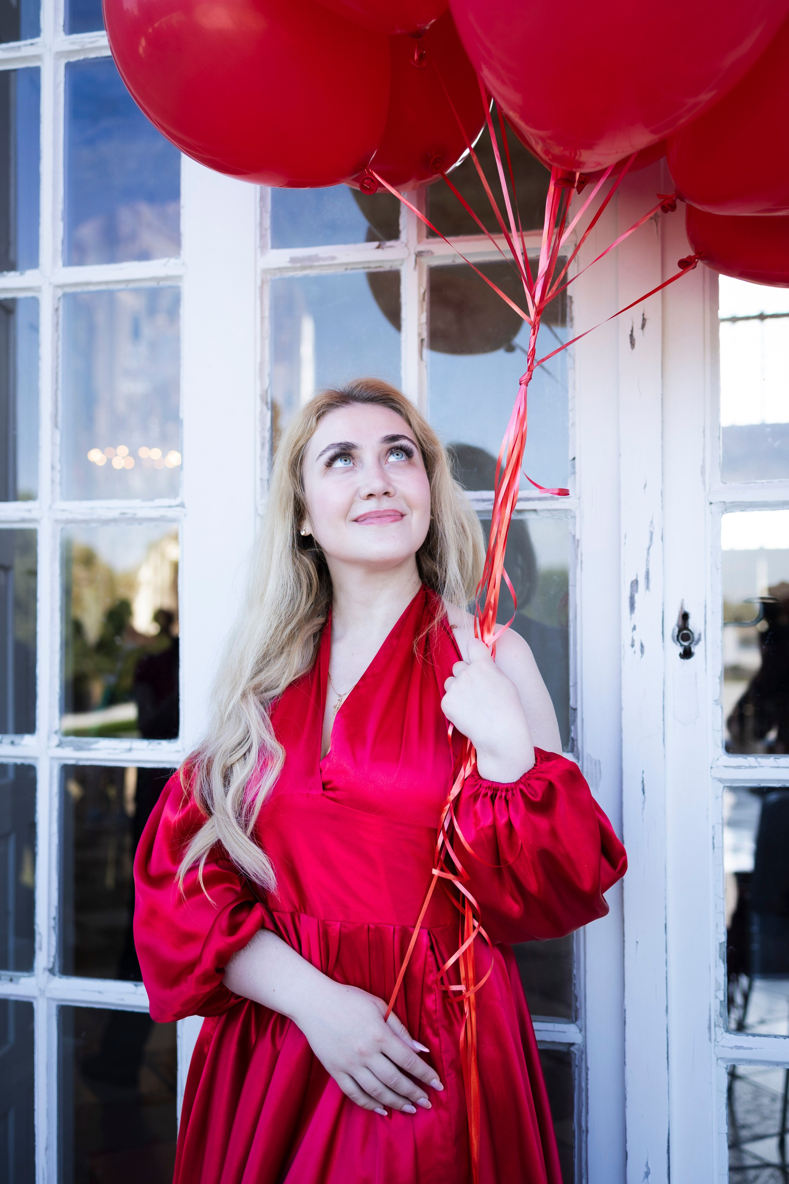 Shopoting with balloons. Photographer in Munich