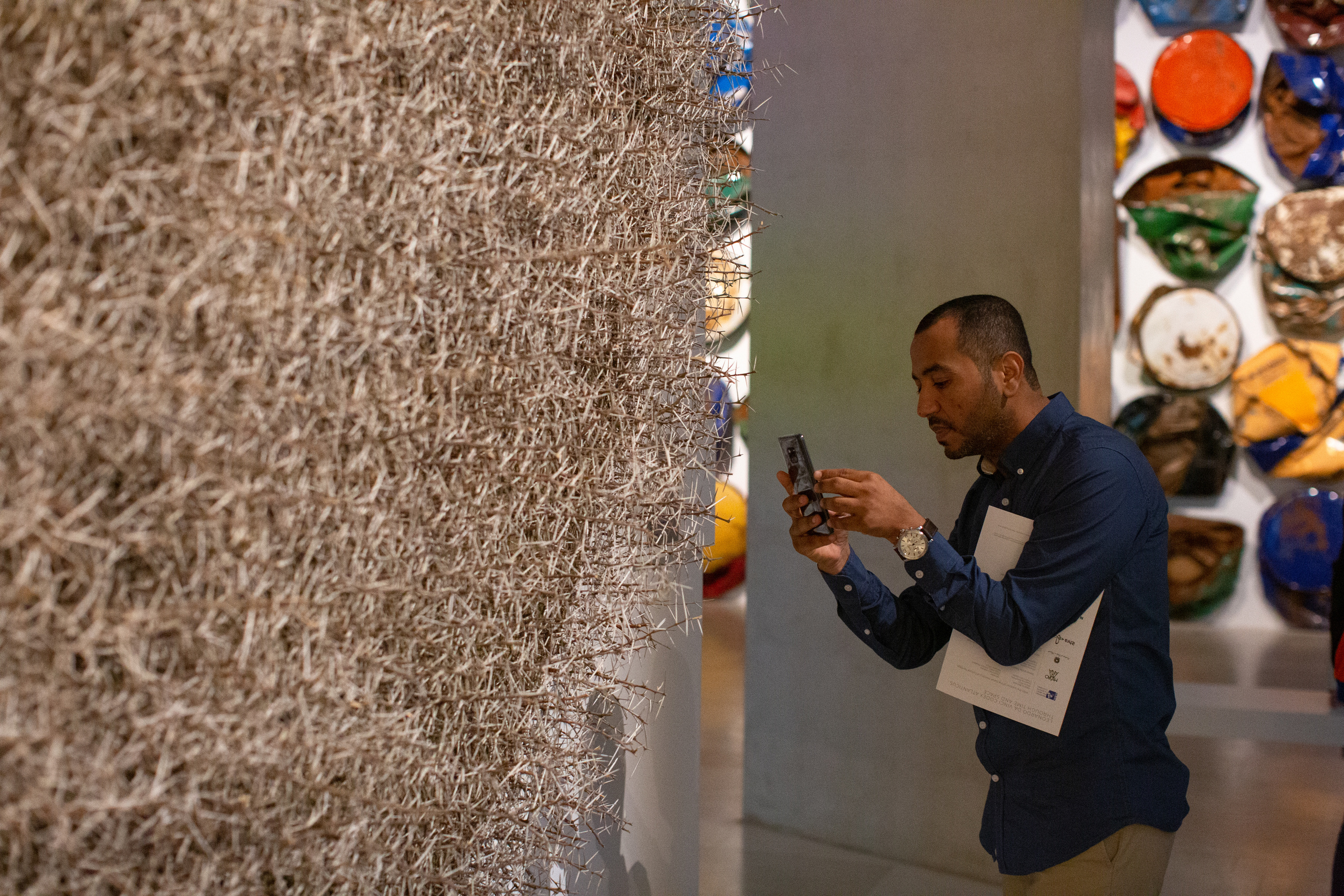 ITHRA. Междисциплинарный художник, фотограф