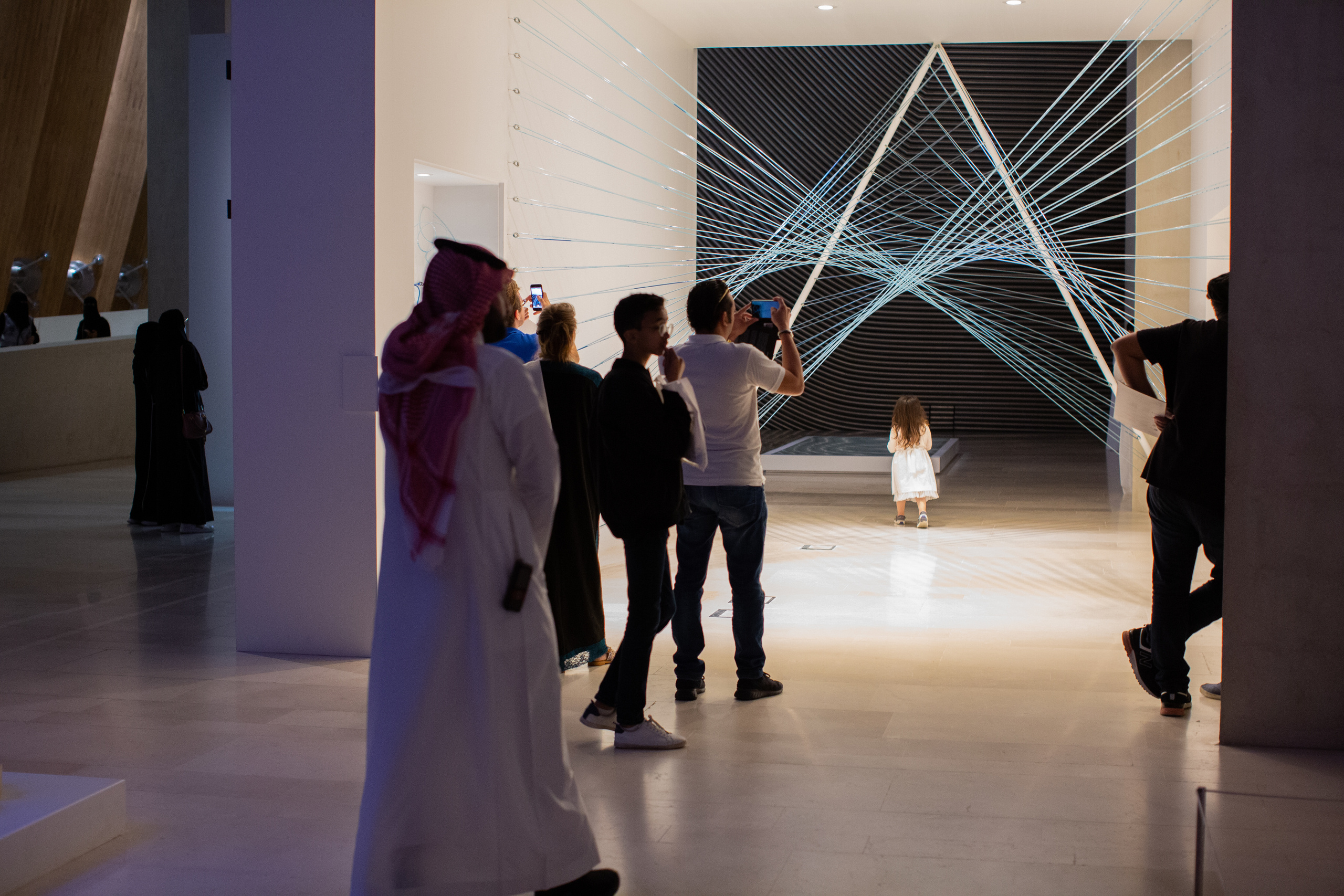 ITHRA. Междисциплинарный художник, фотограф