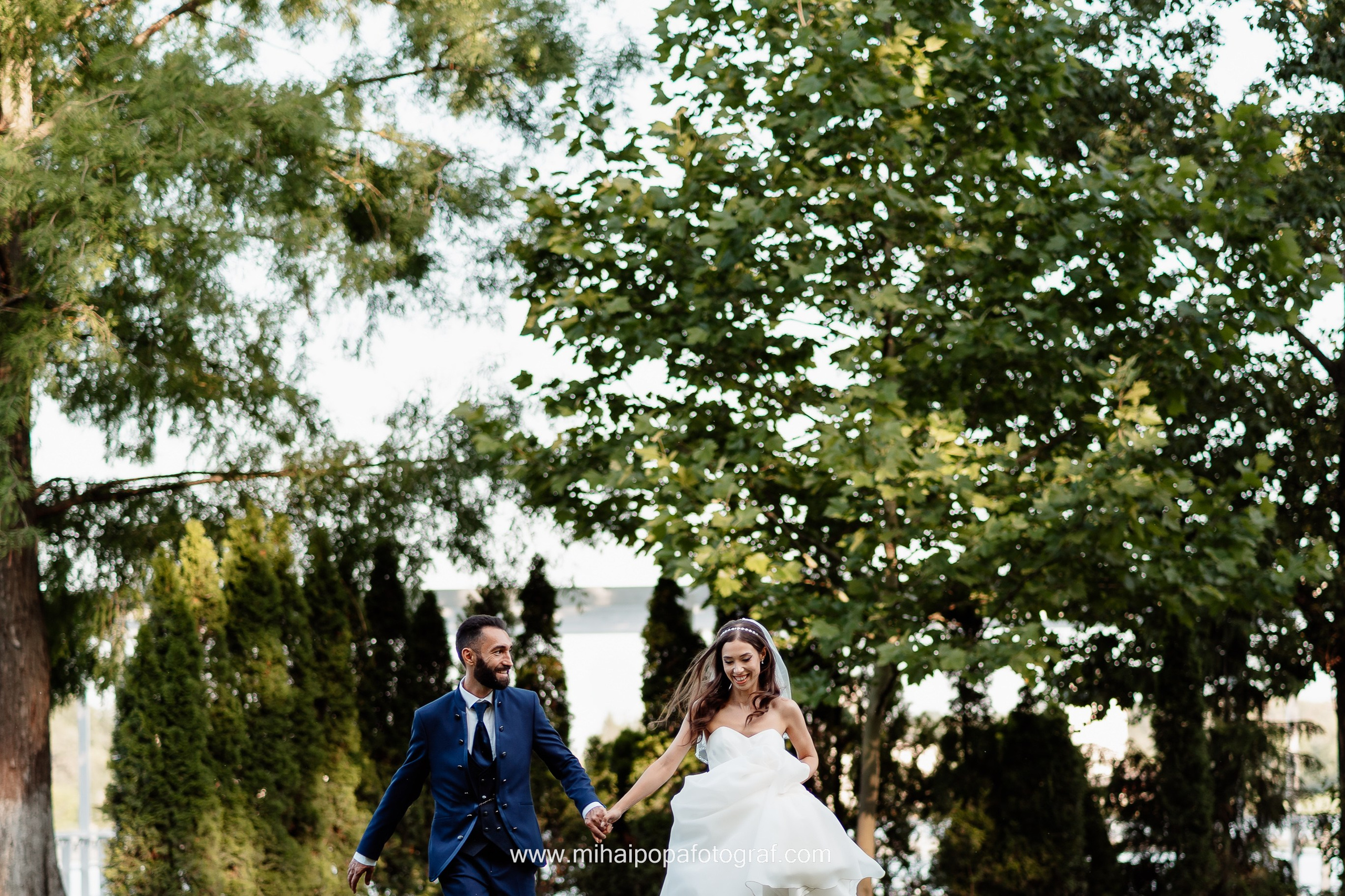 Fotograf de nuntă la Cernica Events | Mihai Popa Fotograf. Fotograf Nuntă & Botez București - Mihai Popa | Dincolo de oameni, imortalizez emoții!