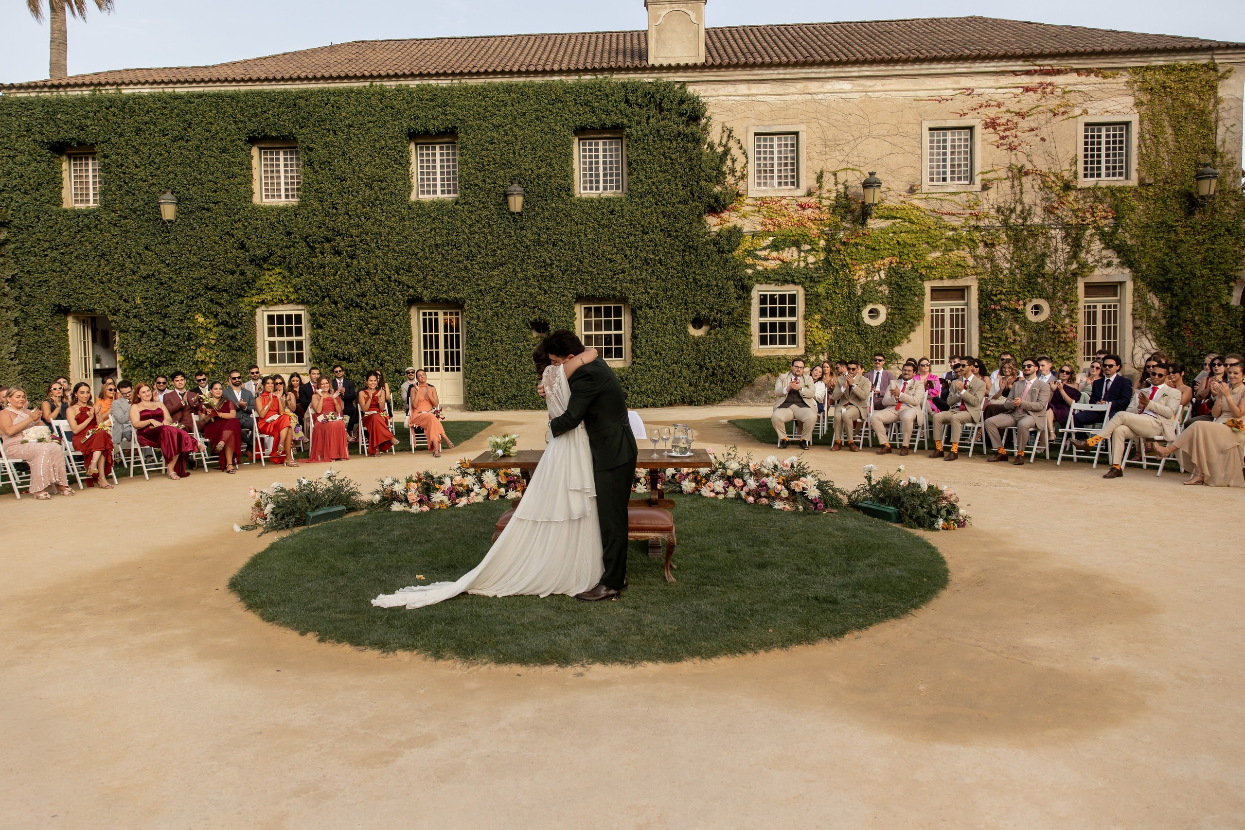 Solar de Pancas Wedding in Portugal | Ana & Luís. Lisbon Wedding Photographer | Timeless Documentary Wedding Photography