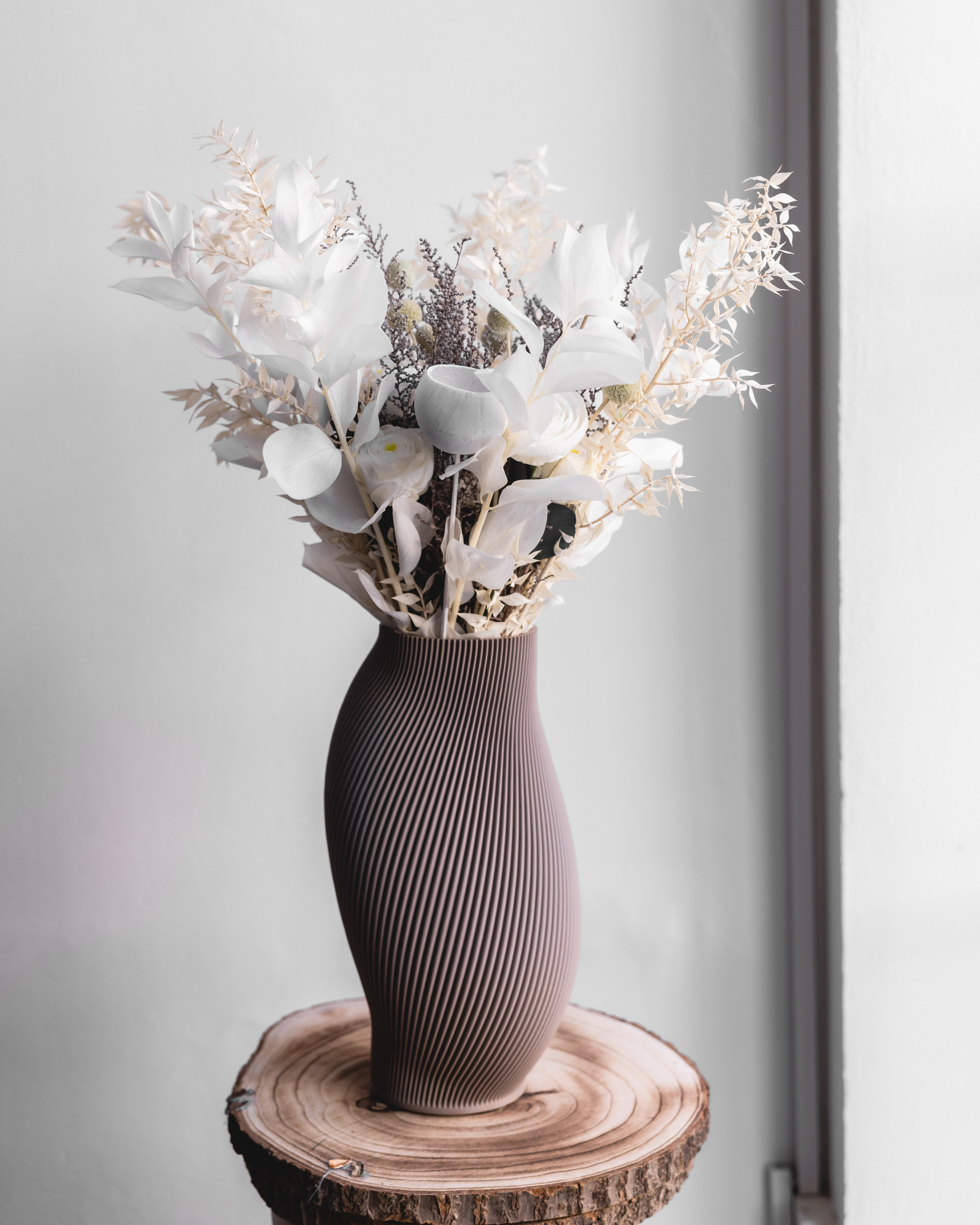 Wow blomster. Professional wedding photographer in Copenhagen, Denmark — Julia Byron