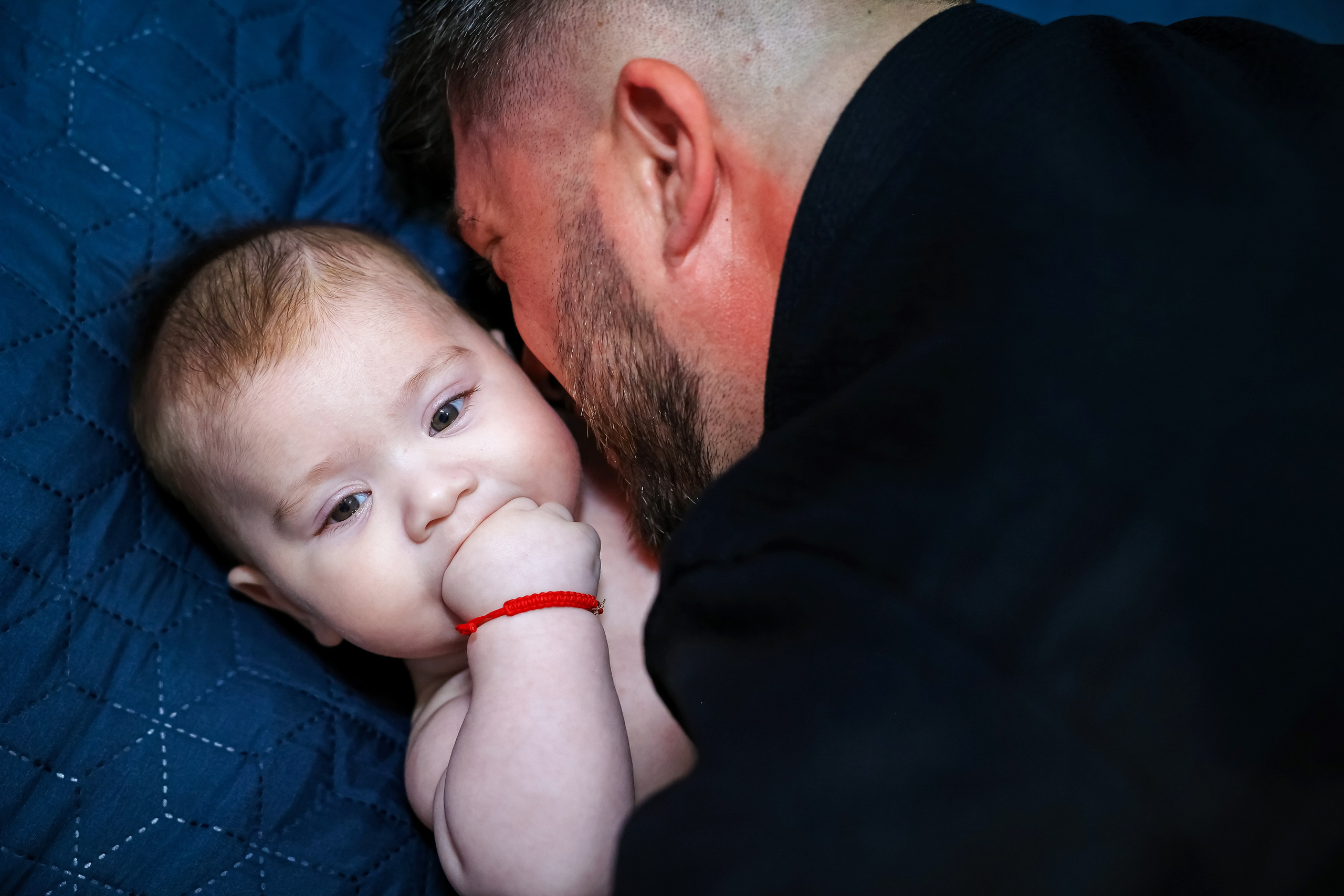 Andrei Damian. Moments By Gub