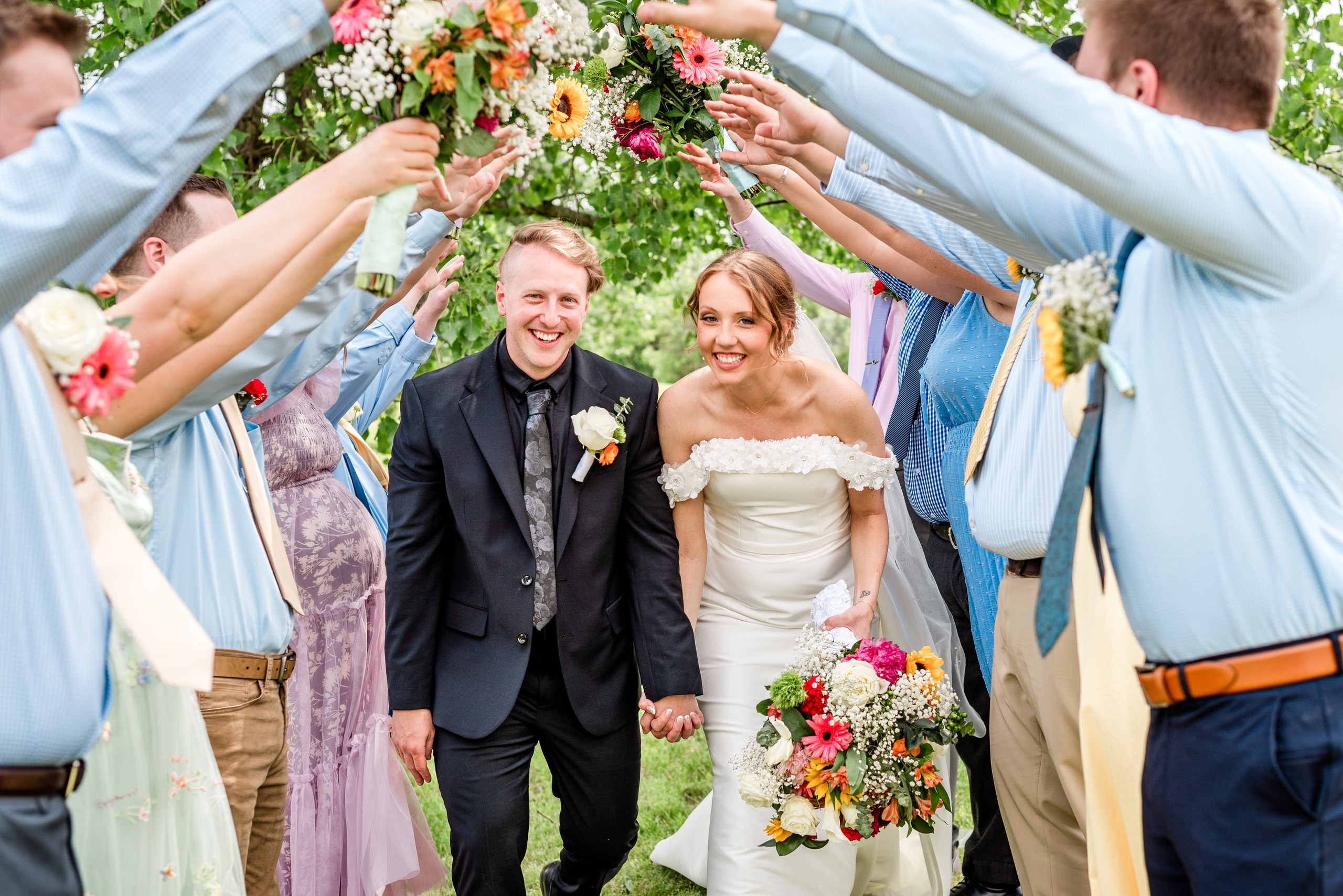 Whimsical & Colorful Backyard Wedding in Howell, MI | Michigan Wedding Photographer. Alexandria Danielle Photography | Fort Wayne & Indianapolis Wedding Photographer