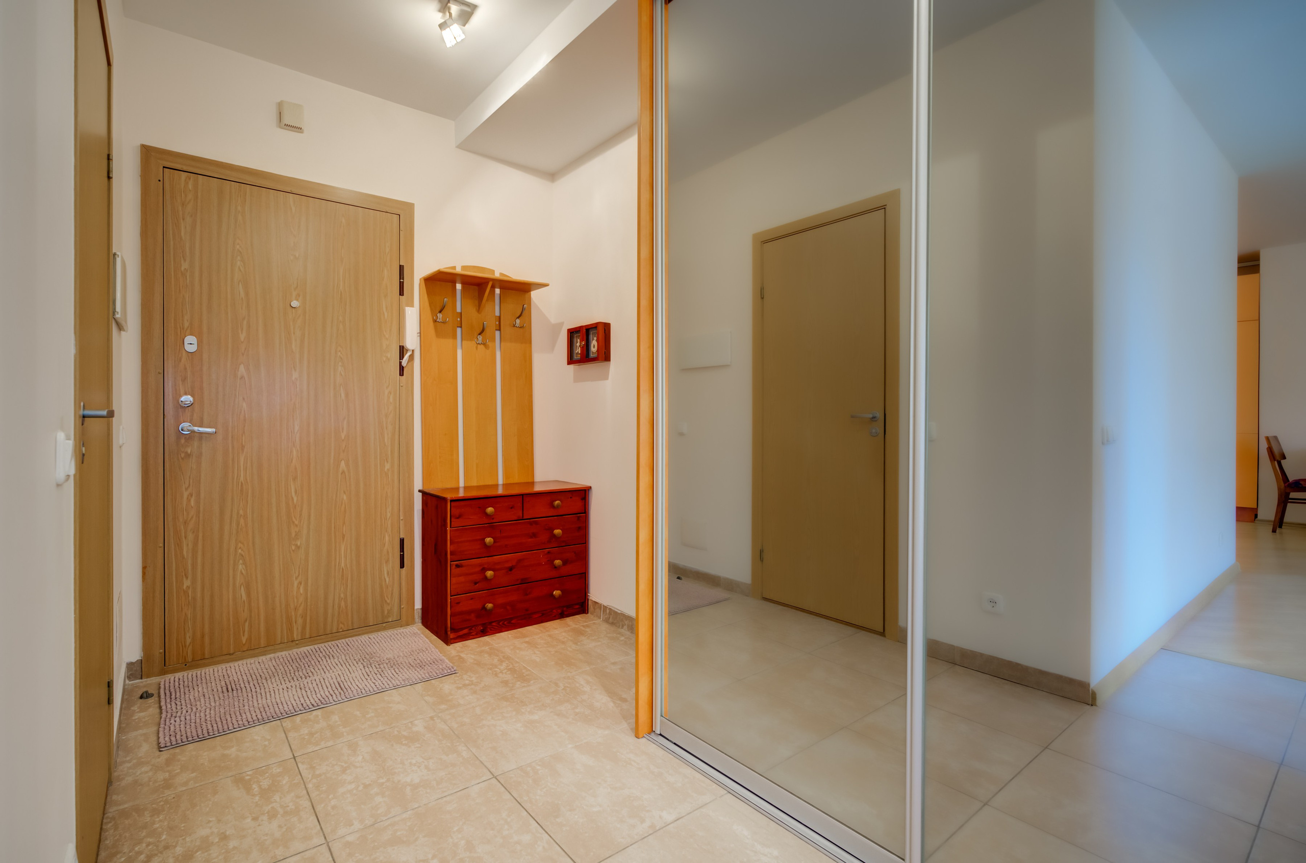 Šv. Stepeno g. 29, 2-jų kambarių buto fotosesija. Elina Sapiega fotografė Vilniuje