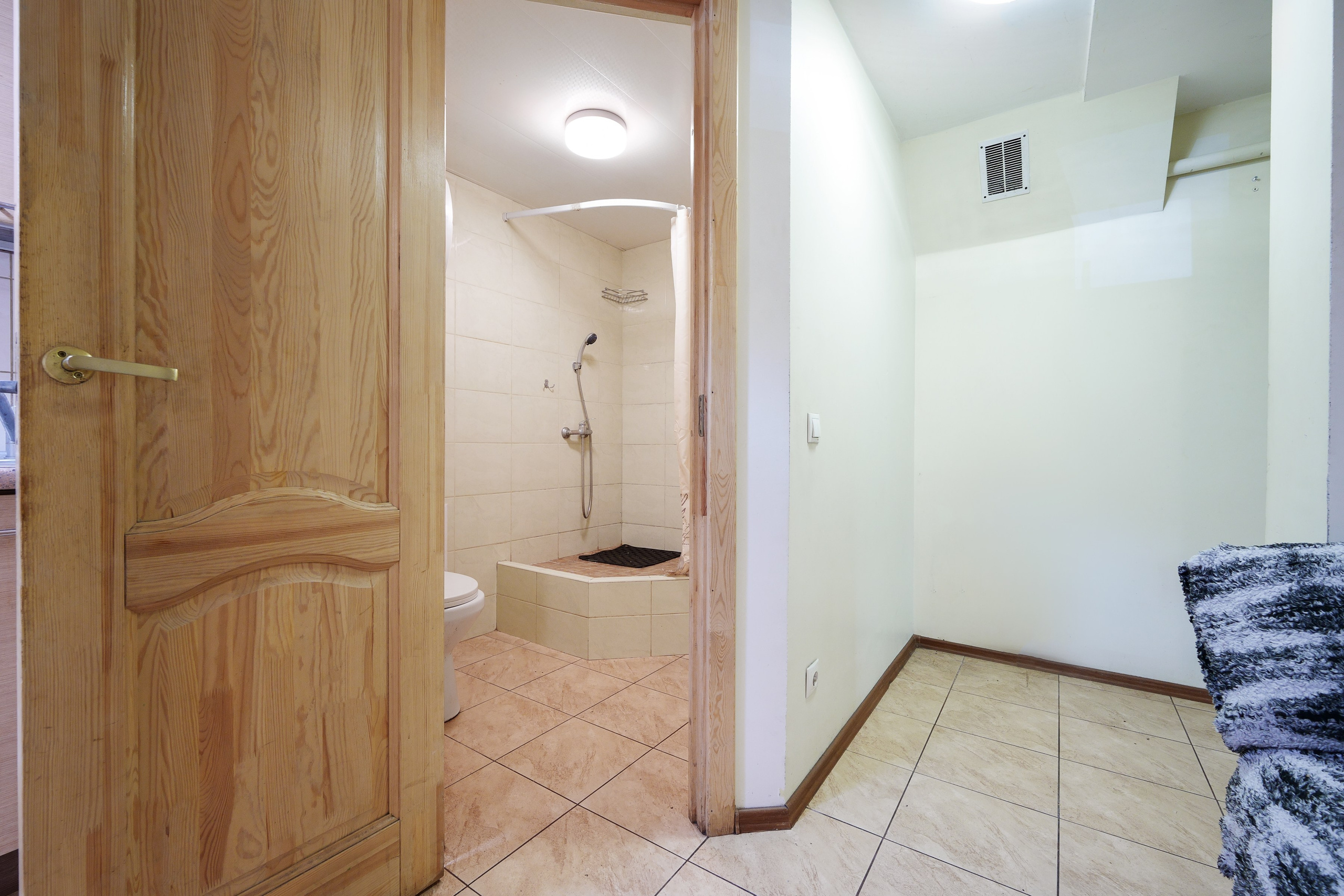 Grigiškės. Elina Sapiega fotografė Vilniuje