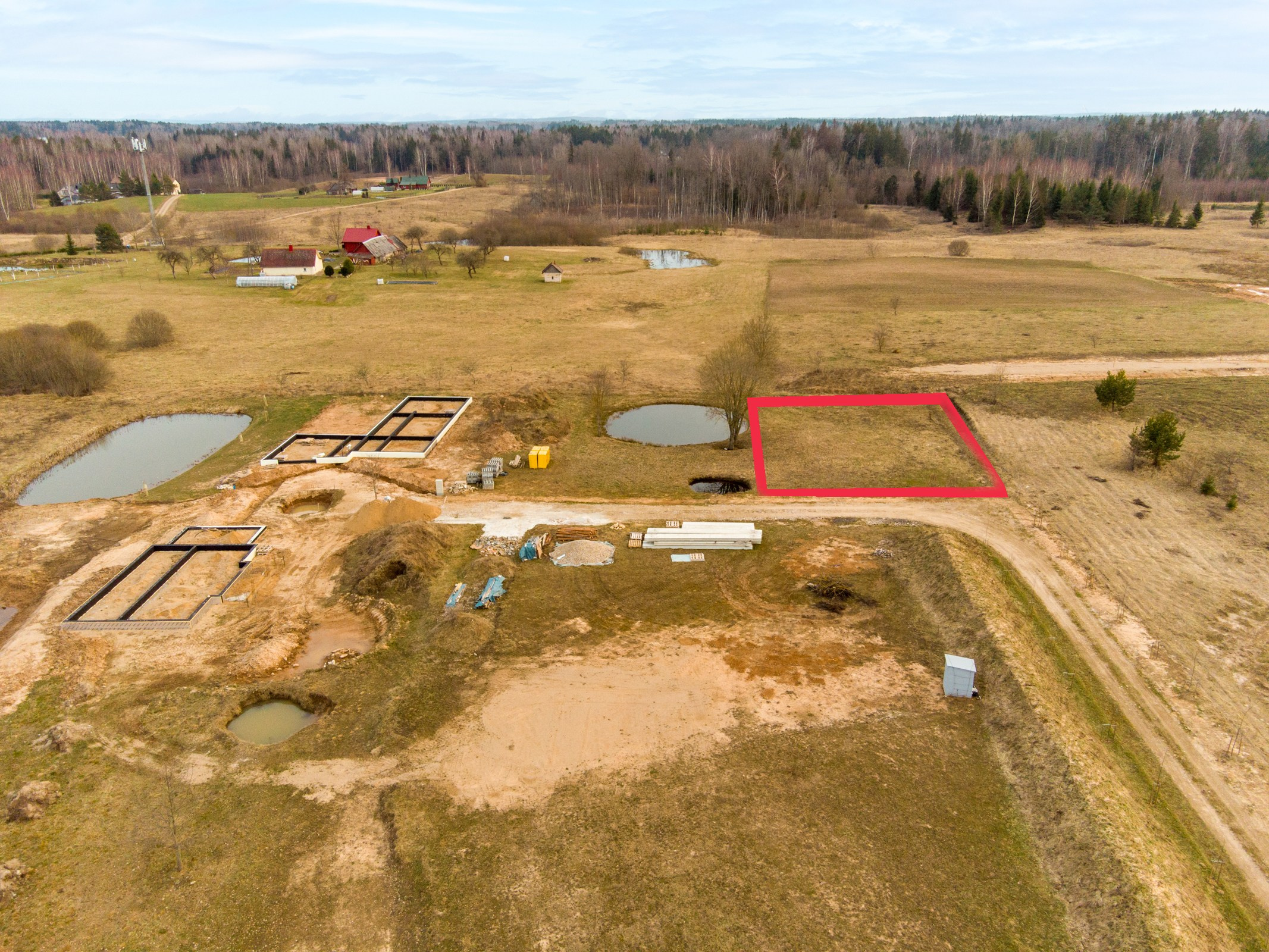 Riešės sen., Pikeliškių k., Antano Giedraičio g. 175 ir 175D. Elina Sapiega fotografė Vilniuje