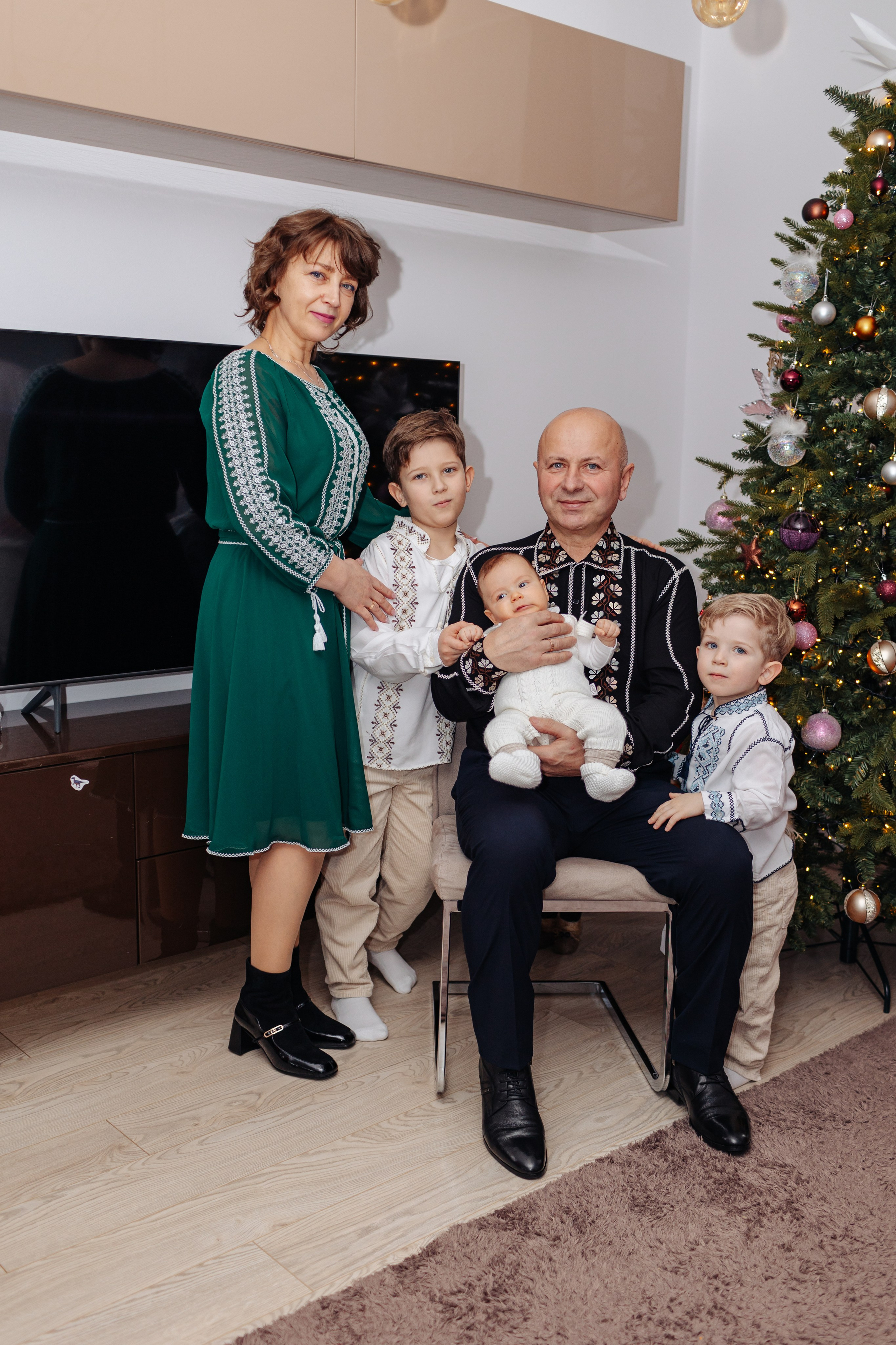 Botezul micuțului Matteo. Cristina Andronache fotograf Brașov fotograf de familie fotograf de nunta Brașov