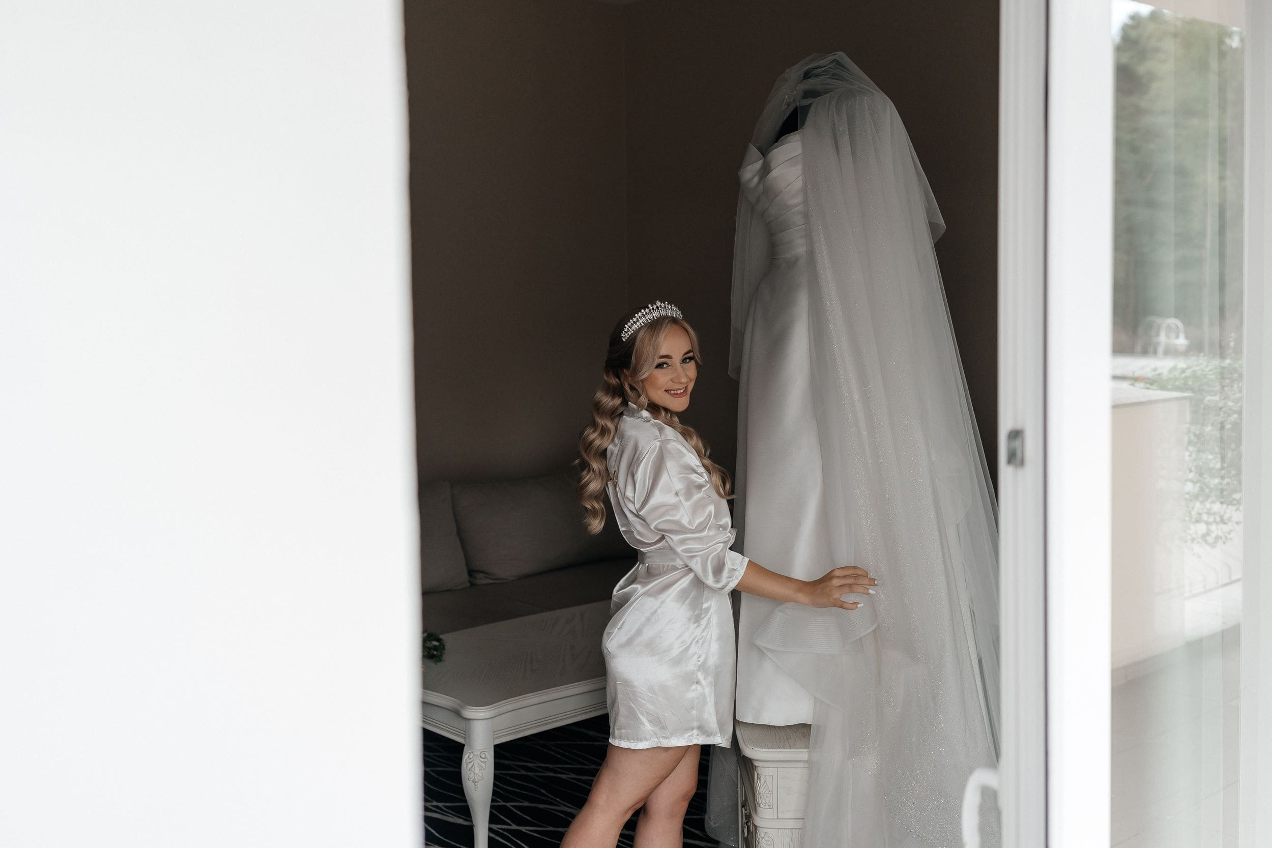 Destination wedding in Poland. Wedding photographer & videographer Frankfurt | Denis Mirosnik