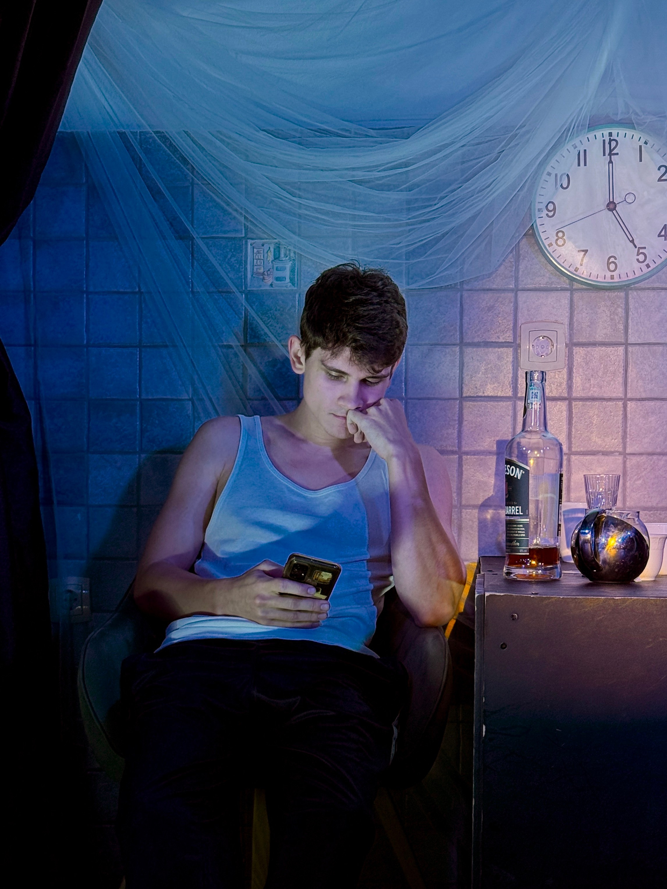 Фоторепортаж вистави у Будві. Портретний фотограф Альона Новгородцева