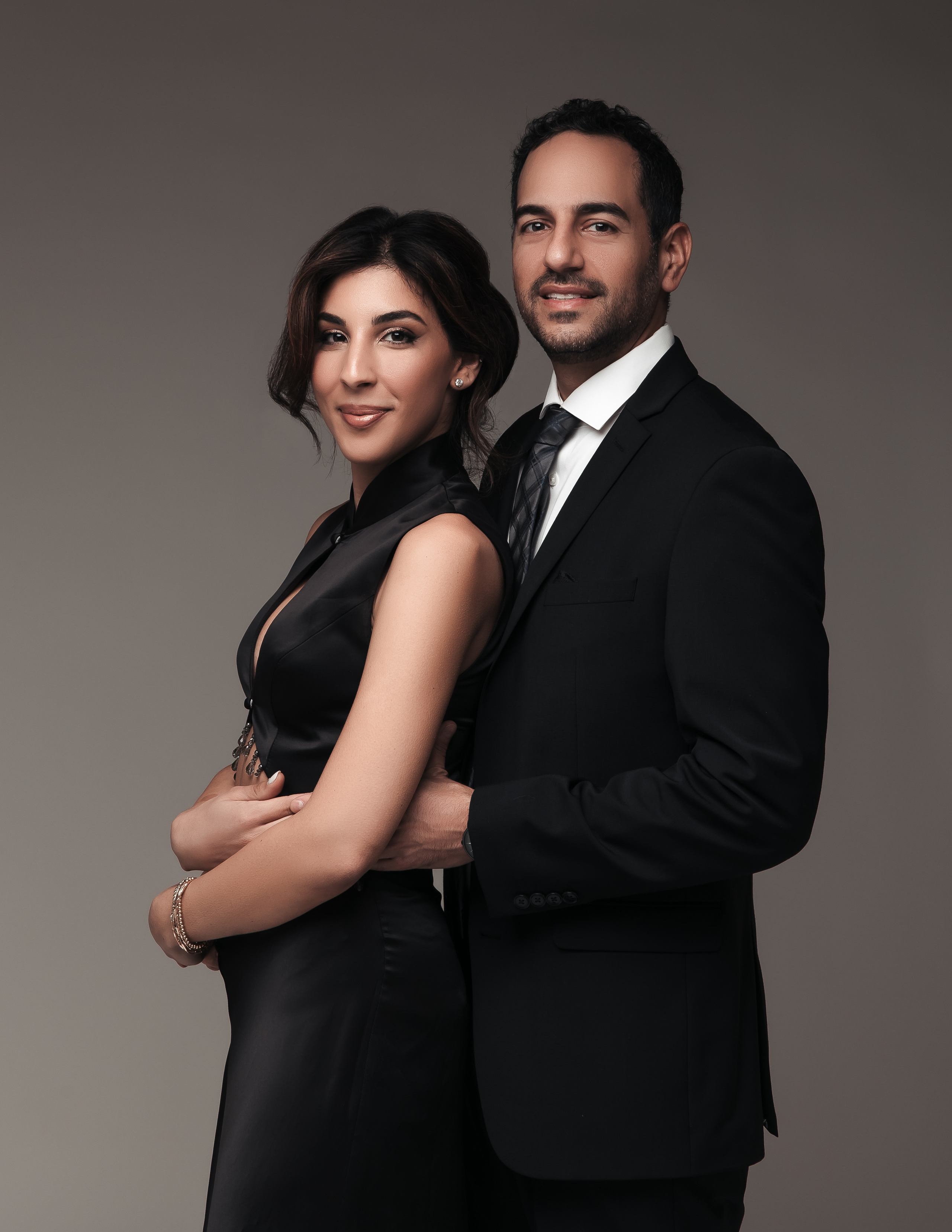 Portraits. Los Angeles maternity, boudoir and family photographer