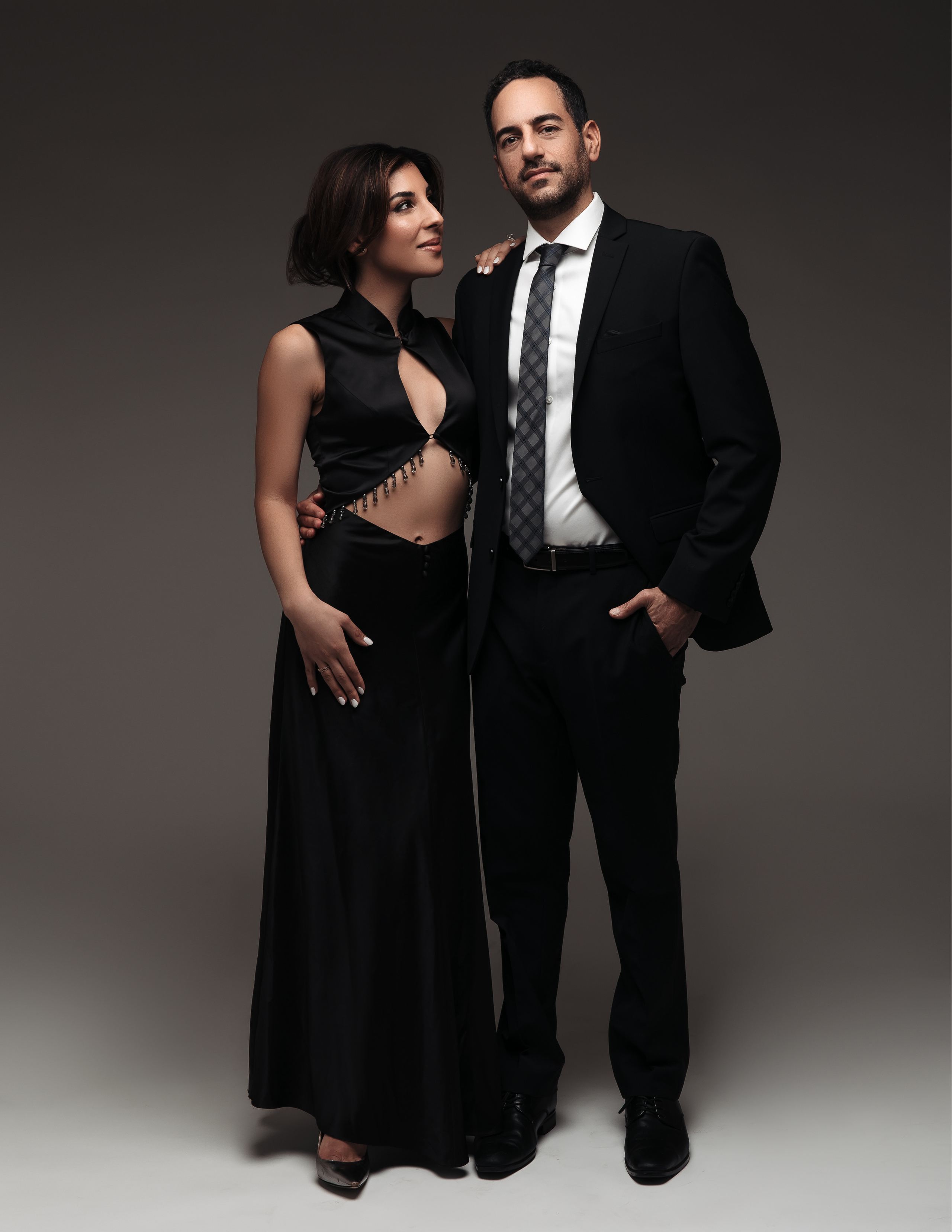 Portraits. Los Angeles maternity, boudoir and family photographer