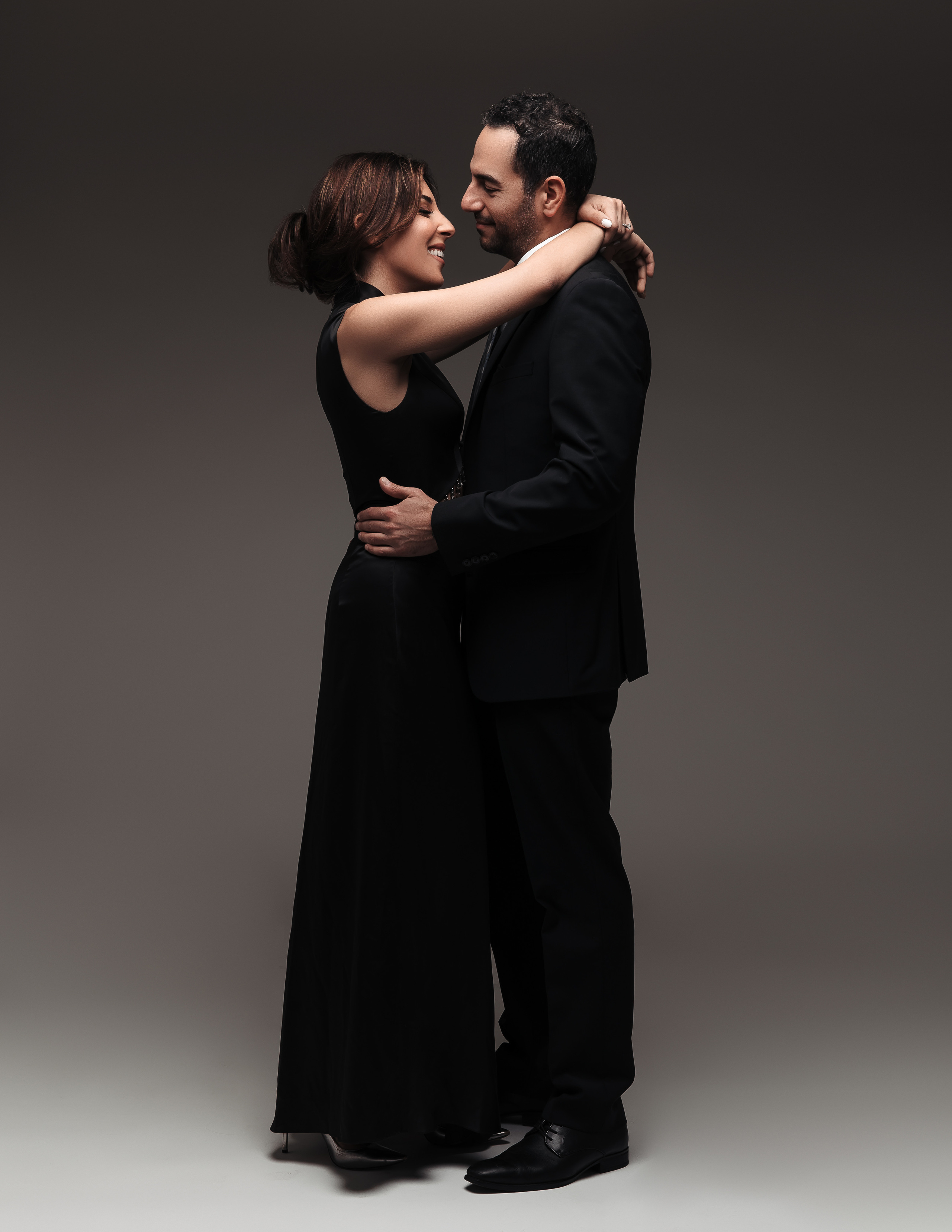 Portraits. Los Angeles maternity, boudoir and family photographer