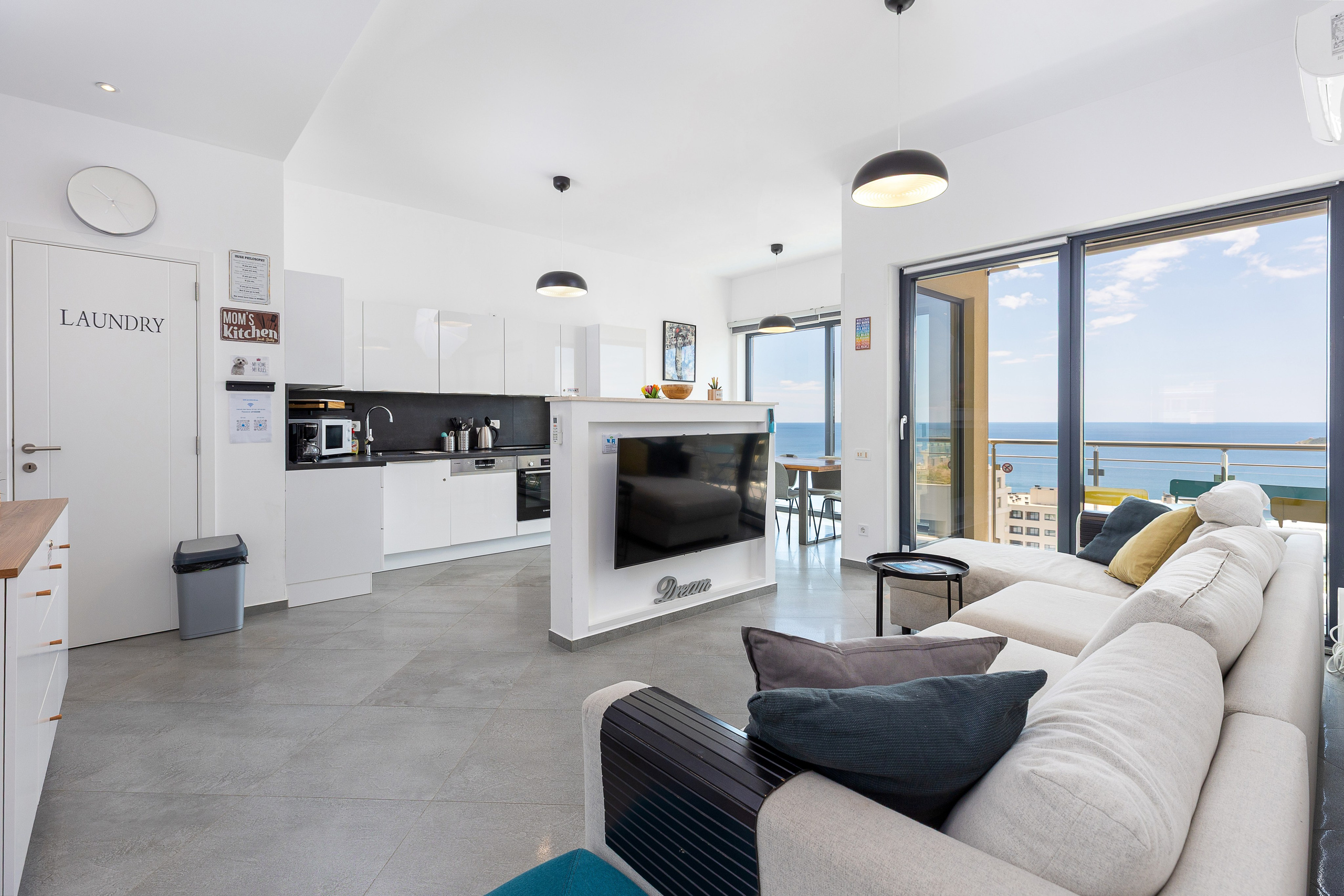 Почему профессиональная съёмка — это выгодное вложение. Фотограф в Черногории Андрей Свитайло