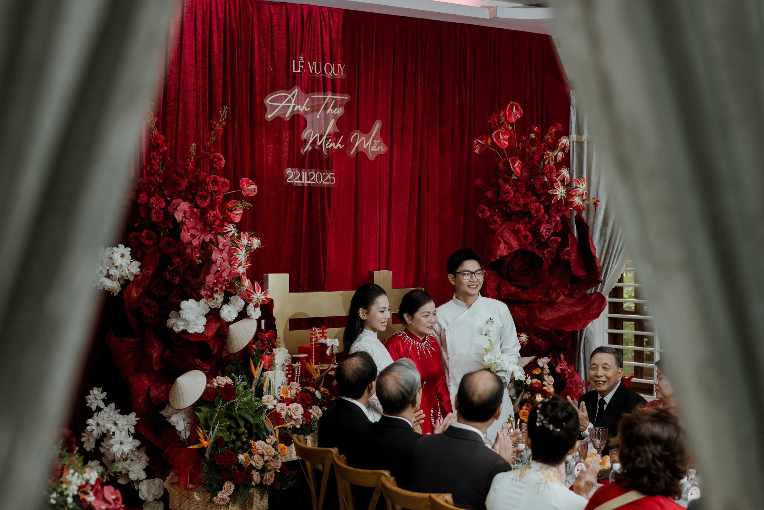 Man + Thu | Photojournalism. BenColor Studio