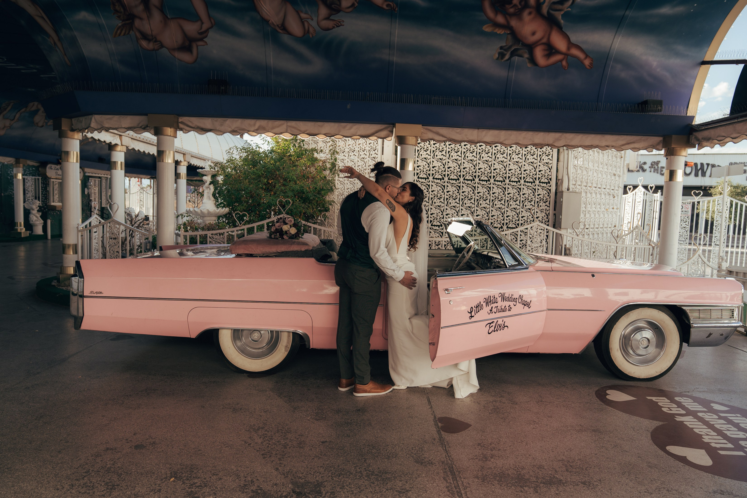 Evan&Jessica. Wedding & elopement photographer Viktoriya Kravtsov. Las Vegas