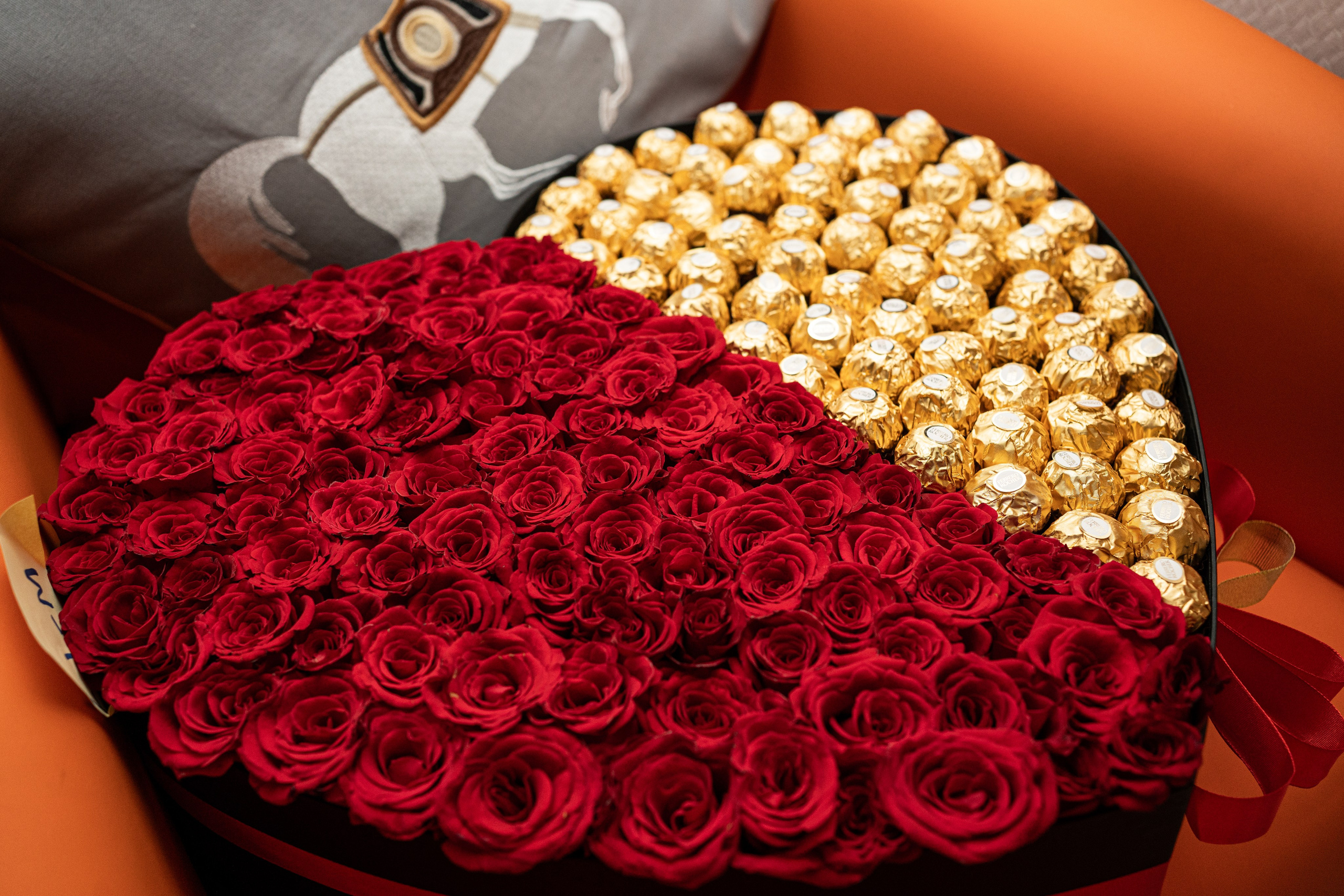 EVENT. Photo and video production. Editing & retouching services. Training