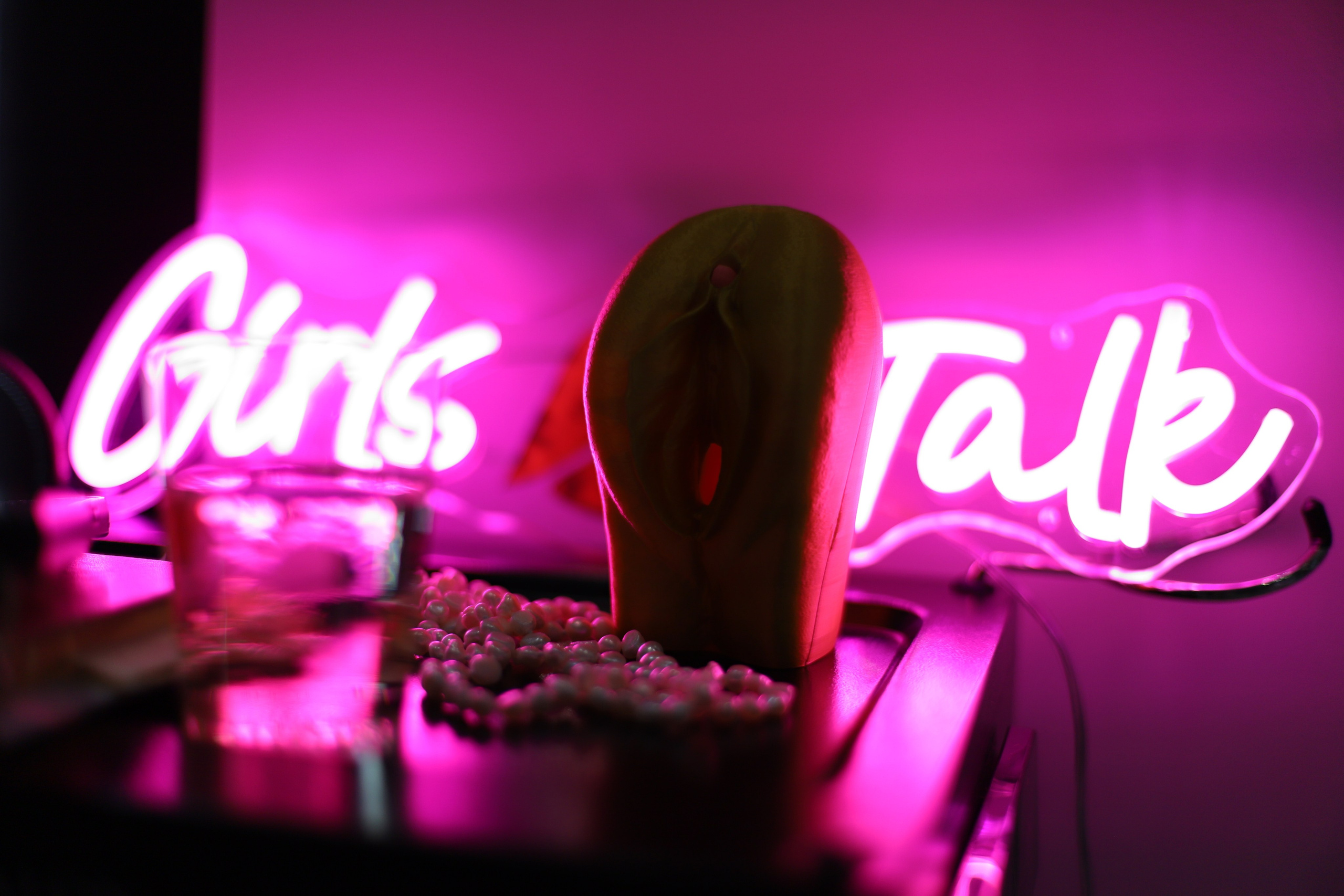 Talk&girls. VALERIIA VIUNOVA individual shooting\love story\event\brand