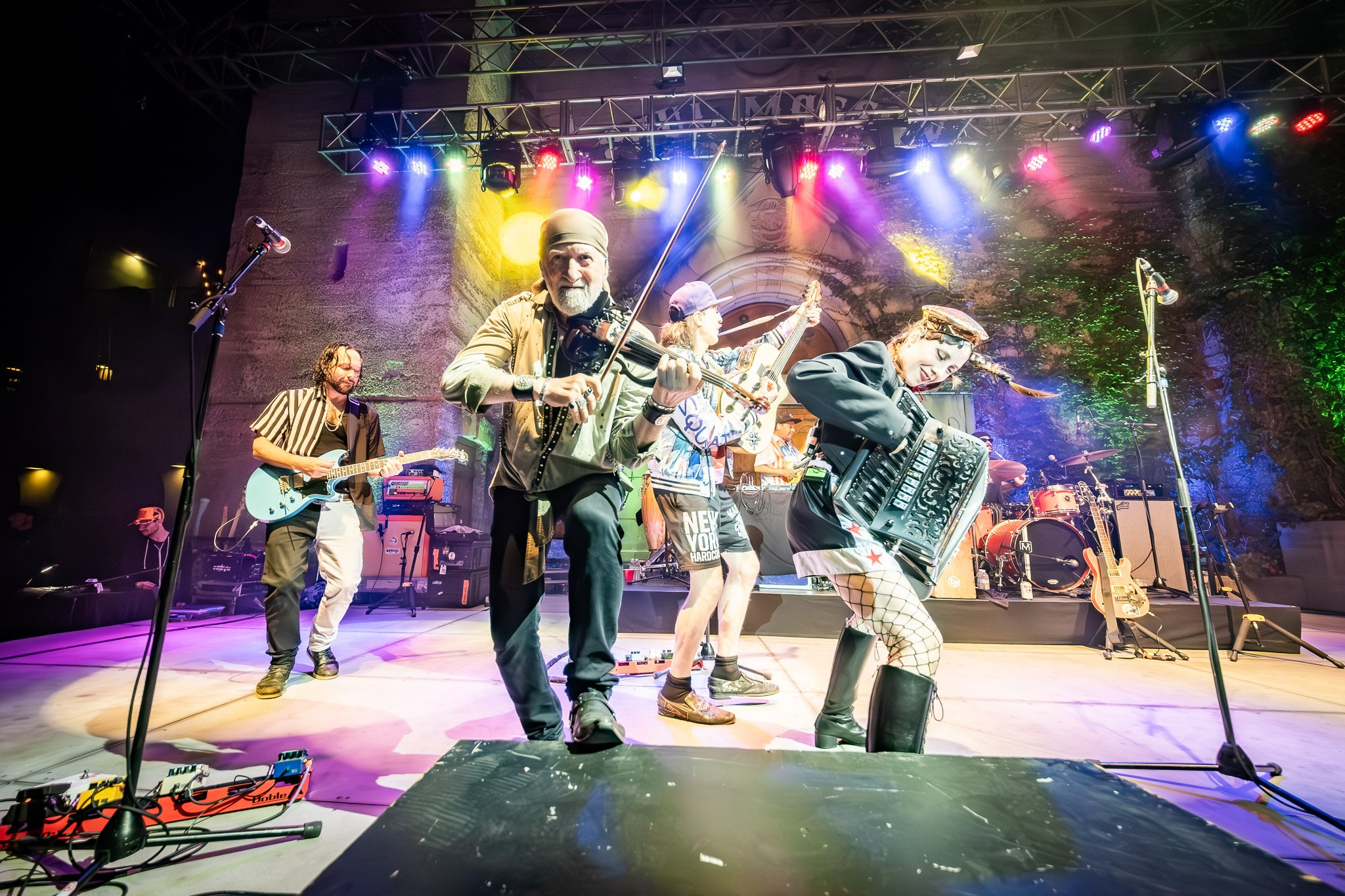 GOGOL BORDELLO / SARATOGA / CA. Reportage concert portrait photography in the San Francisco Bay Area