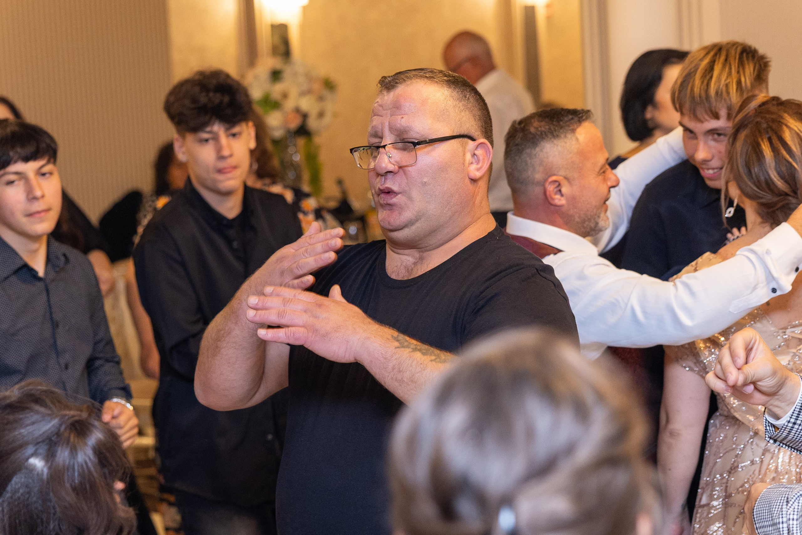 Andrei Sebastian. Moments By Gub