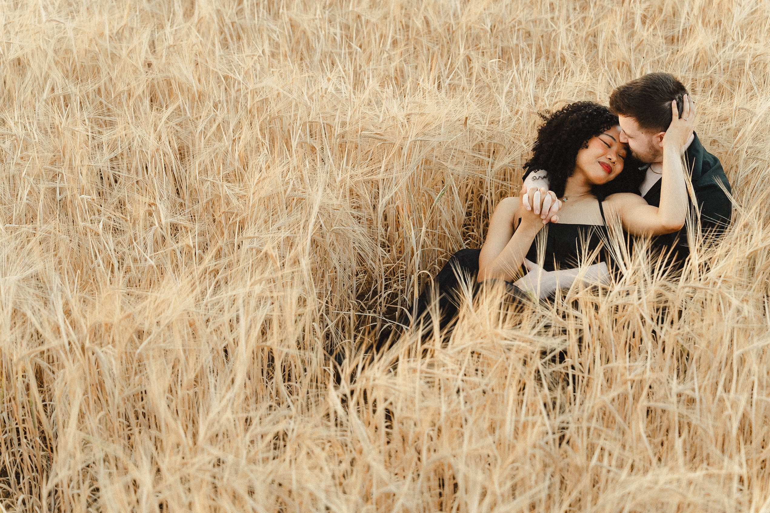 BEN & RIO. WEDDING PHOTO COLOR GRADING