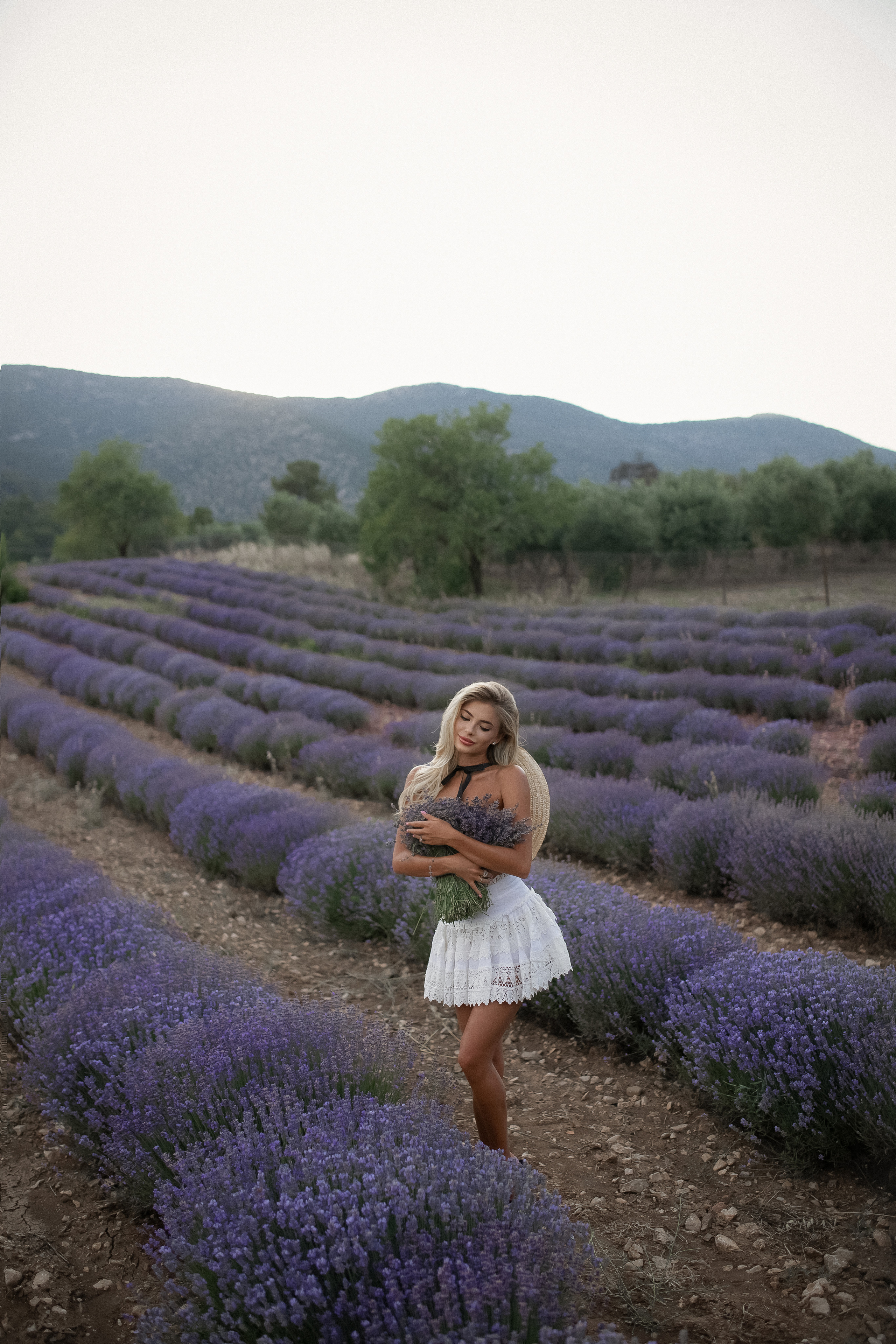лавандовые поля. Лавандовое поле. Лавандовые поля в Турции. Лавандовые поля Анталия. Фотосессия в лавандовом поле Турция. Что посетить в Анталии. Прованс в Турции. Фотограф на лавандовых полях в Турции. Фотограф Анталия. Фотограф в Анталии. Где находятся лавандовые поля в Турции. Поля лаванды, недалеко от Анталии. Куда поехать на выходные в Анталии. Турецкий лавандовый рай. Лаванда. Турция. Отдых в Турции.