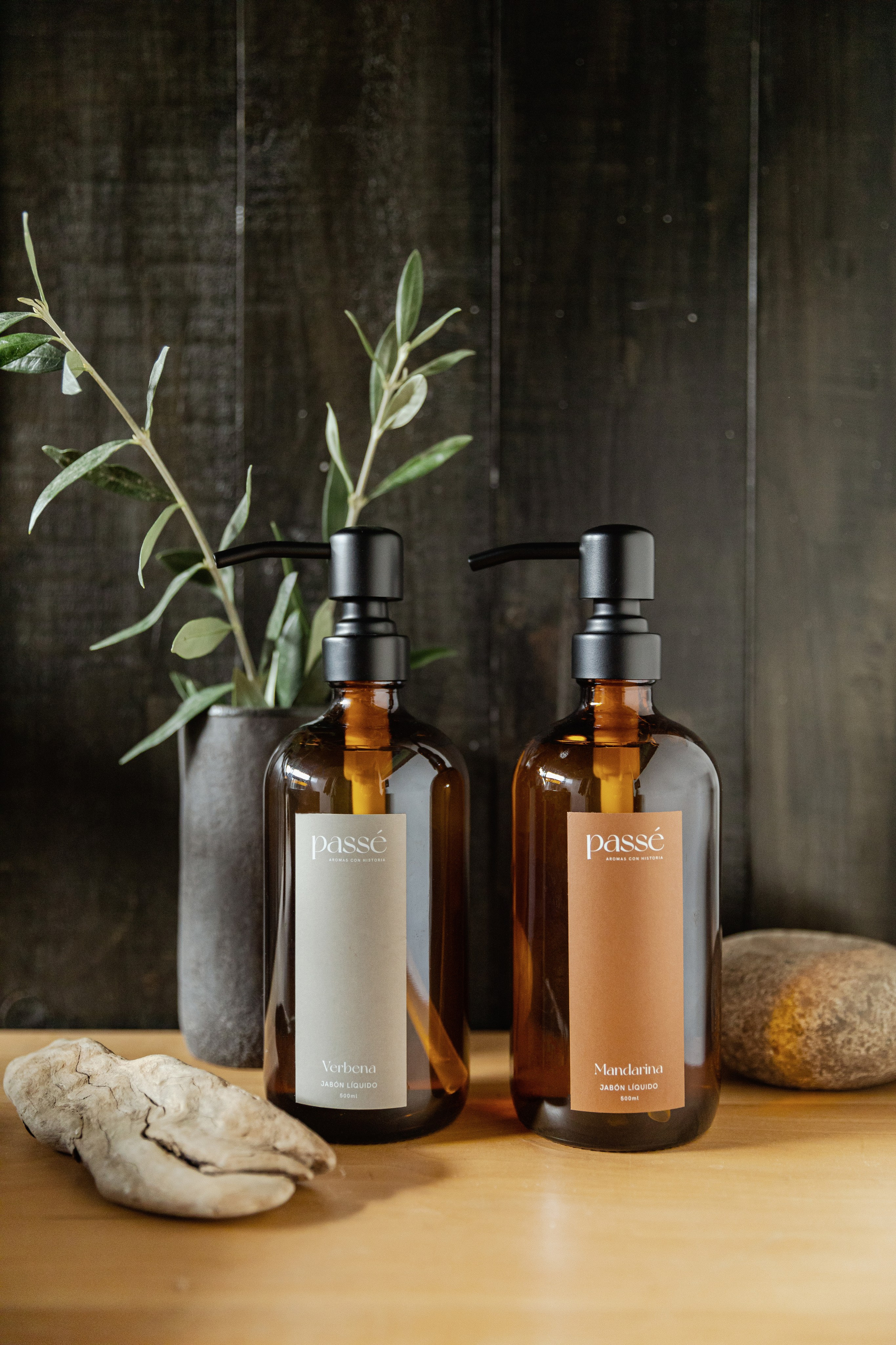 Productos cosmeticos. Maria Kulakova — Fotógrafa en Santiago | Fotografía de producto, marcas y familias