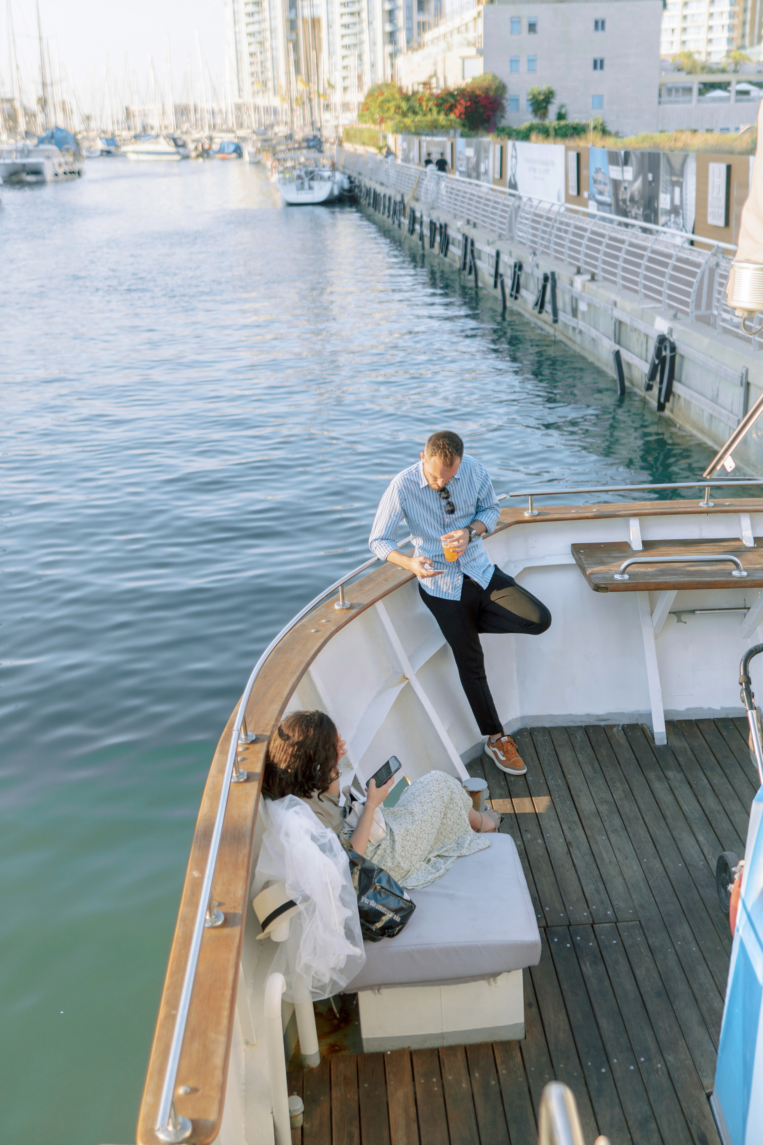 Свадьба на яхте в Герцлии, Александр и Елена. Фотограф в Португалии Полина Готовая