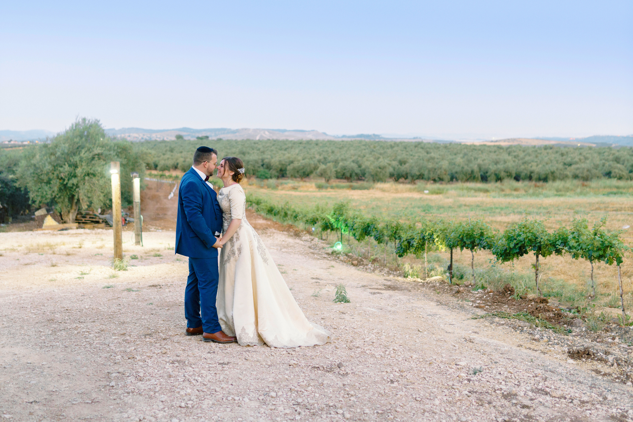 Religious wedding in Yad haShmona near Jerusalem, Itzik & Adel. Photographer in Portugal Polina Gotovaya
