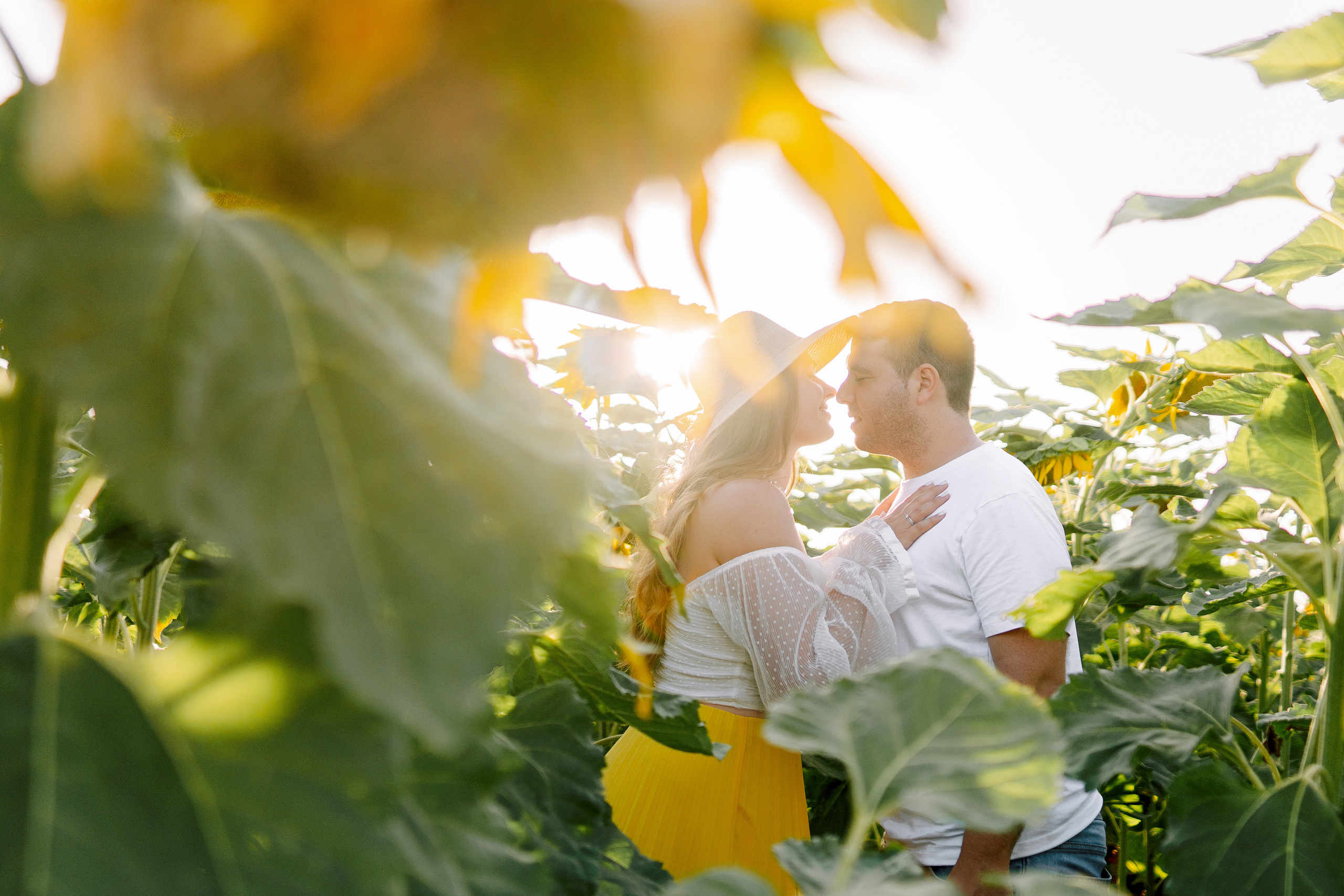 Семейная съемка в поле подсолнухов. Фотограф в Португалии Полина Готовая