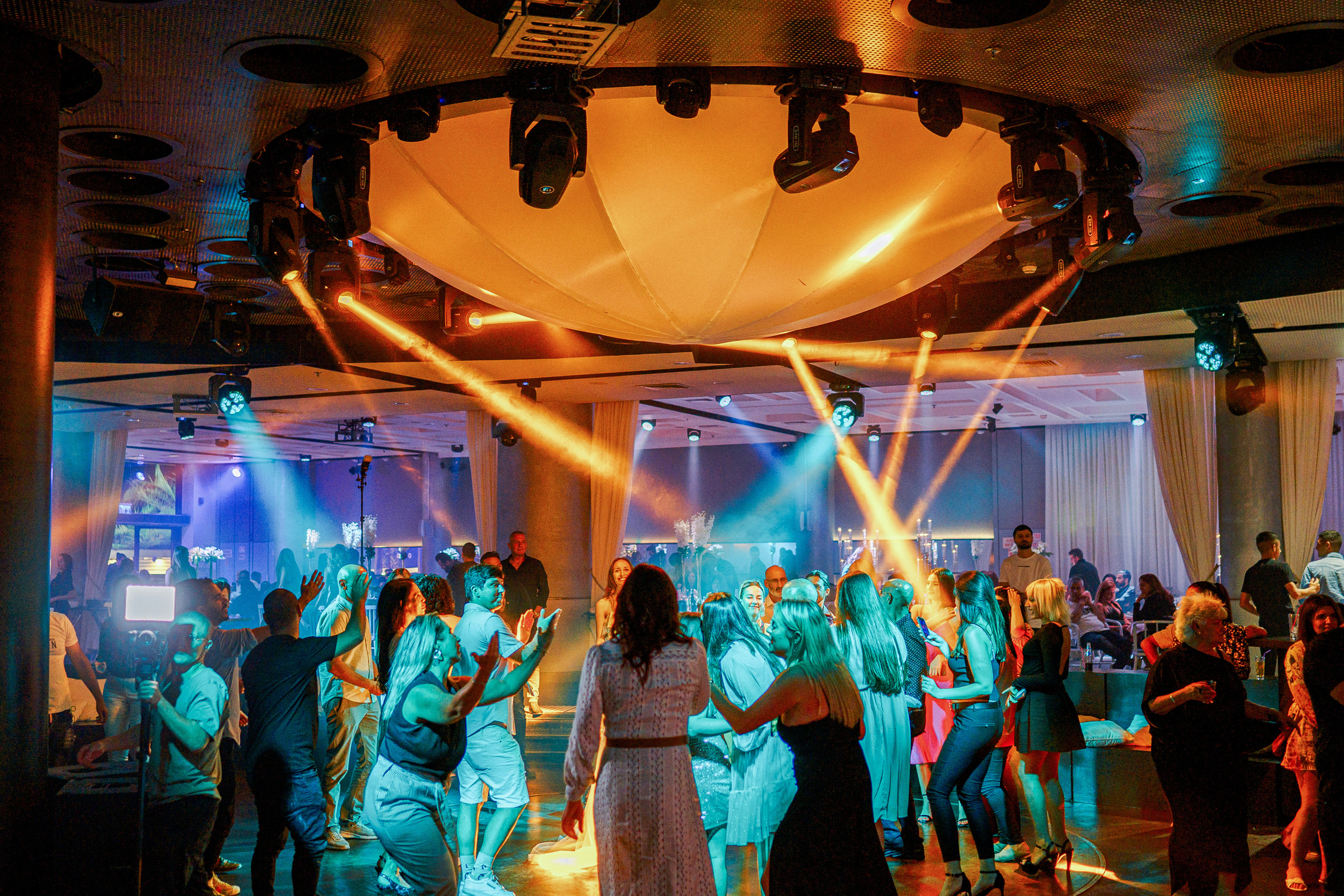 Wedding by the sea, Paz & Maria. Photographer in Portugal Polina Gotovaya