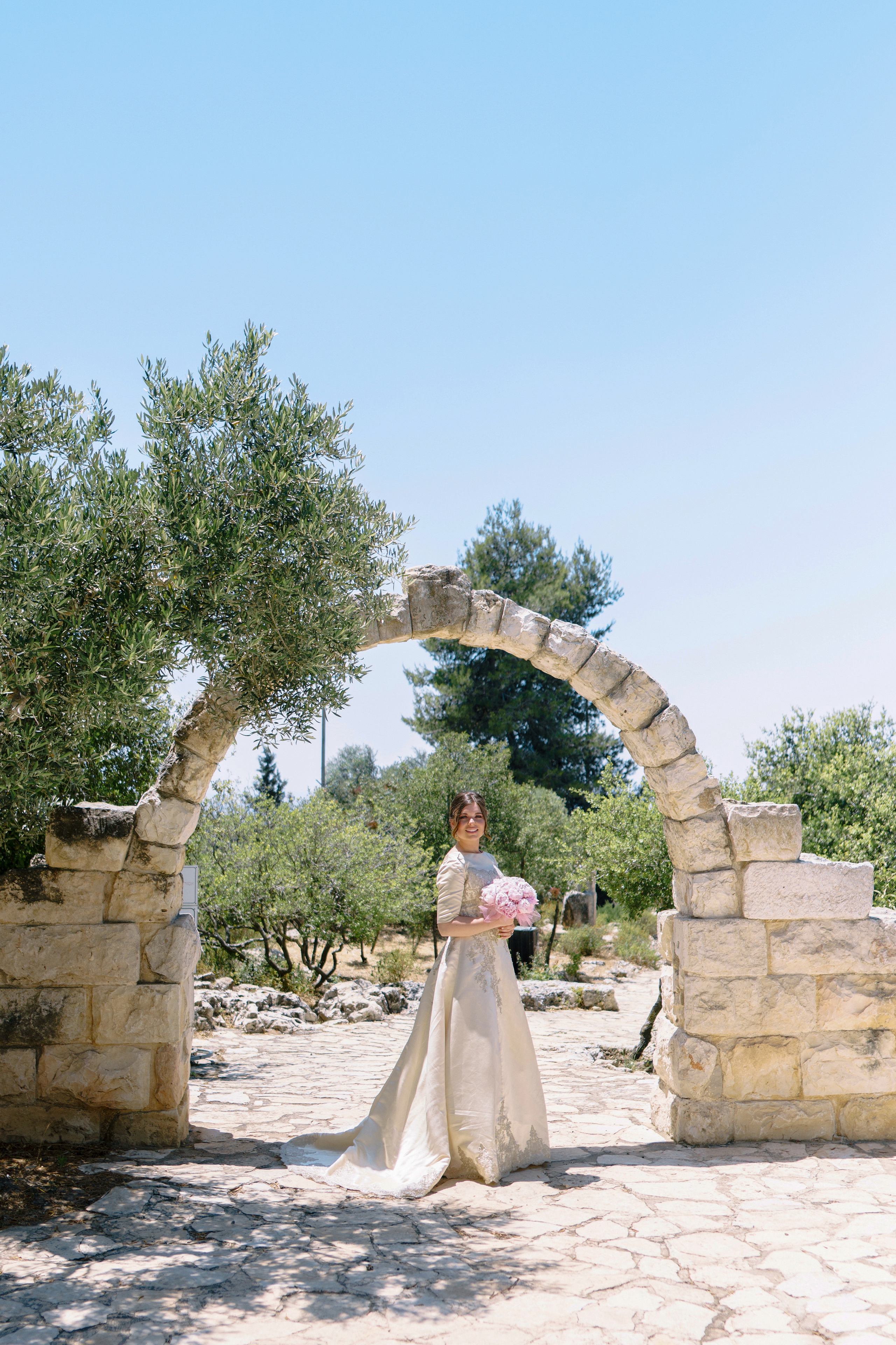Religious wedding in Yad haShmona near Jerusalem, Itzik & Adel. Photographer in Portugal Polina Gotovaya