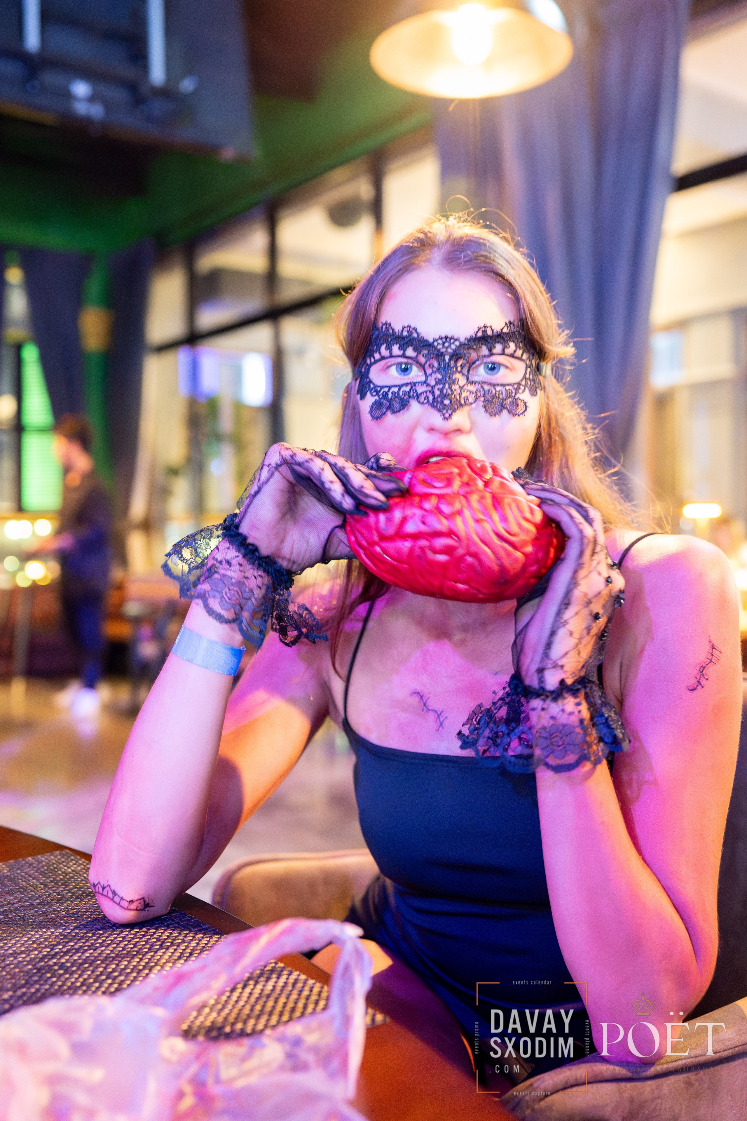 Вечеринка Тима Бертона | Фоторепортаж | Видеорепортаж | Афиша | DAVAYSXODIM.com PHUKET. АФИША|ФОТОРЕПОРТАЖИ|ИВЕНТЫ|ПХУКЕТ