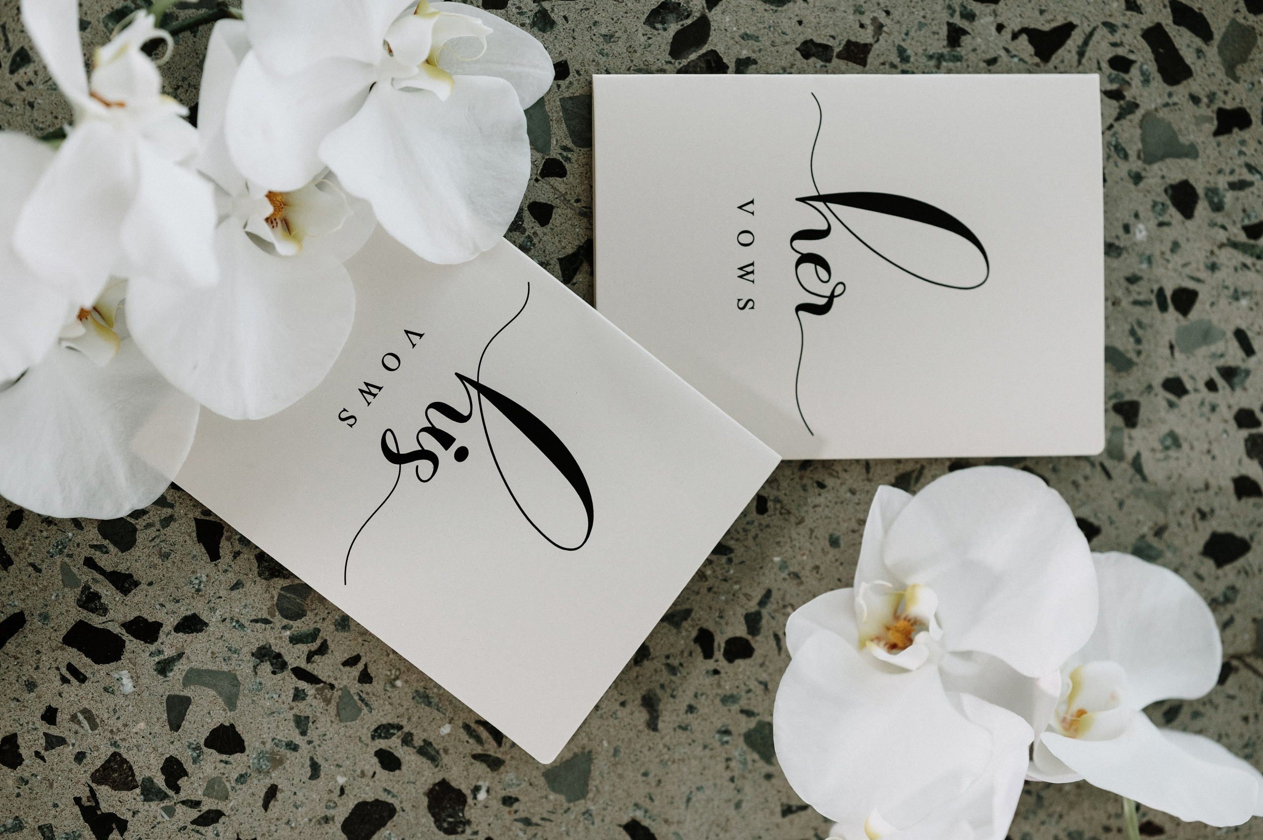 DAT & TU / Wedding Party. Saigon Wedding Present | Art Beyond Moments