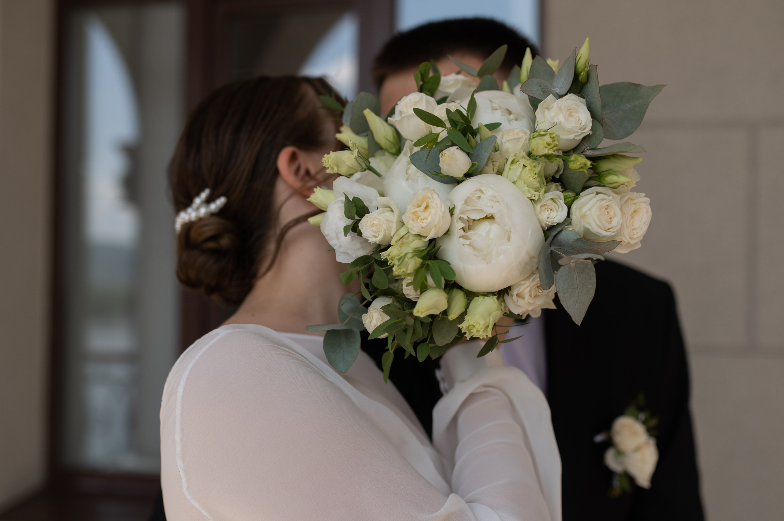 Smile. Wedding and commercial photographer