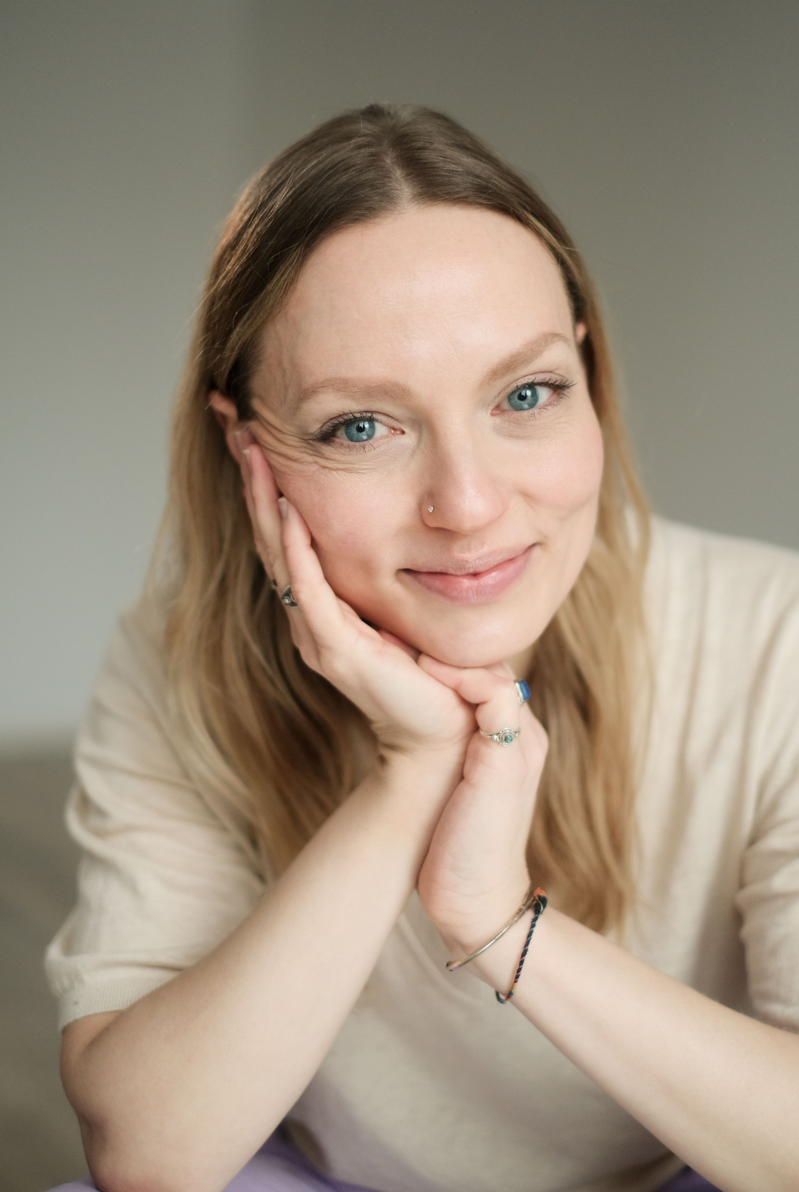 HEADSHOTS. Everything for actors ACTING PHOTOGRAPHY