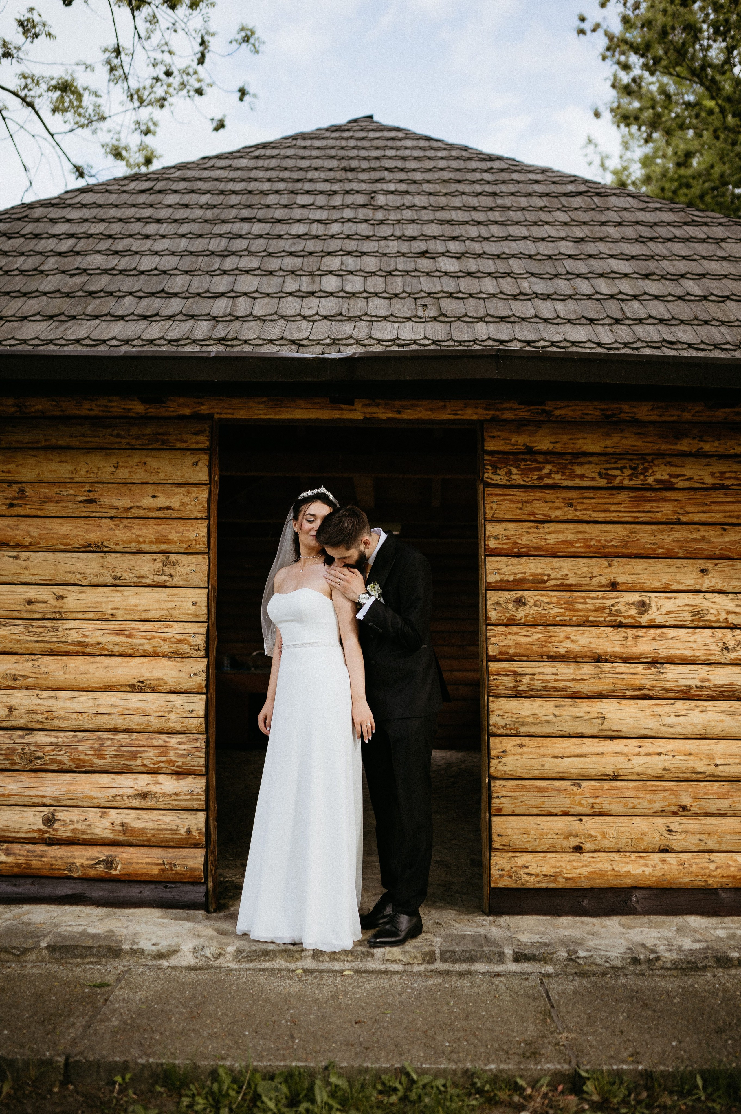 Daniel + Nicoleta. Valentin Melen — wedding photographer