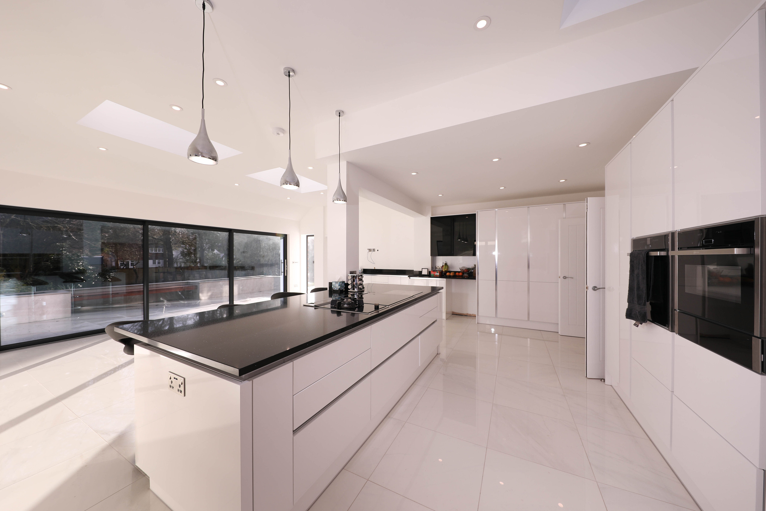 Green Lane, London. Main