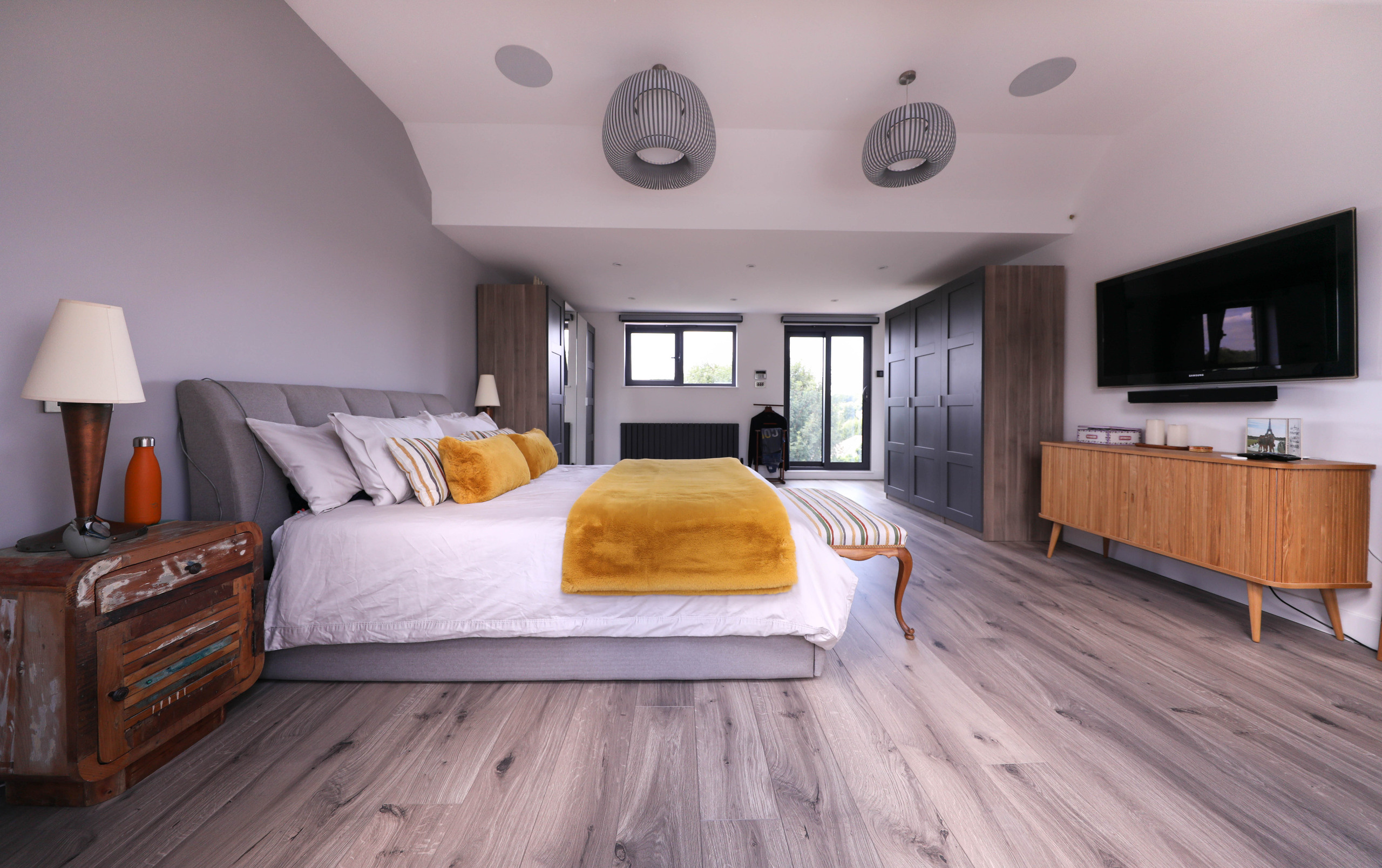 Hayes Bromley, London. Main