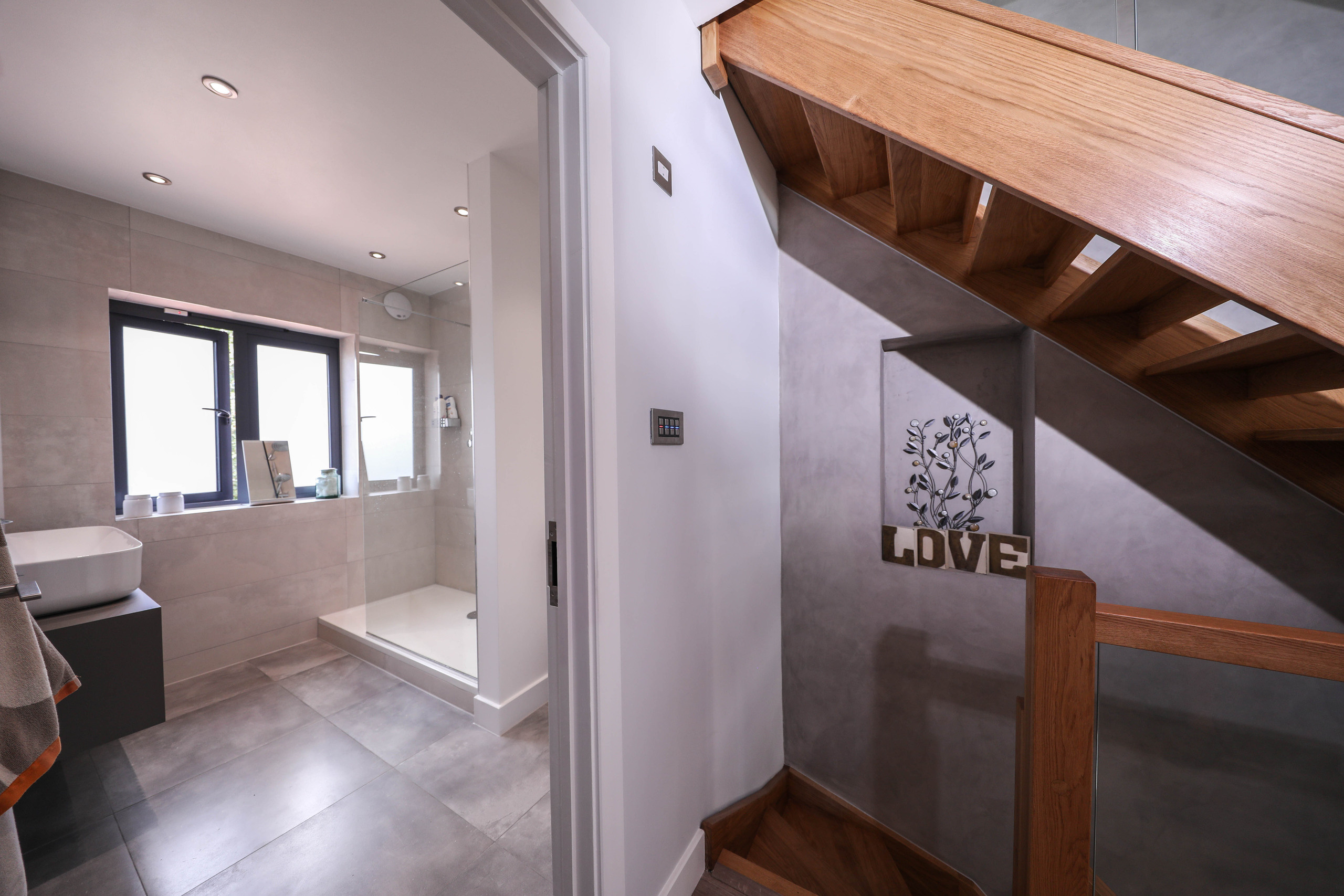 Hayes Bromley, London. Main