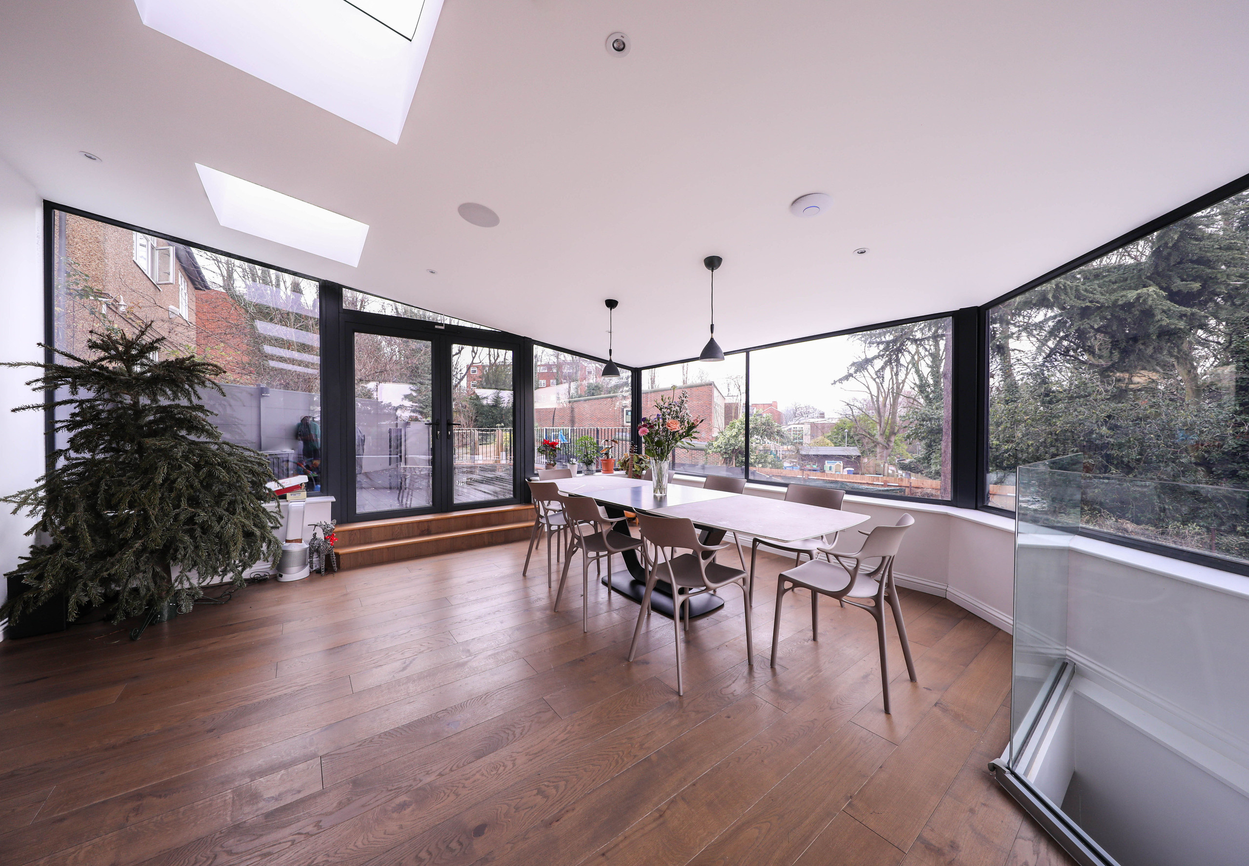 Forest Hill, London. Main