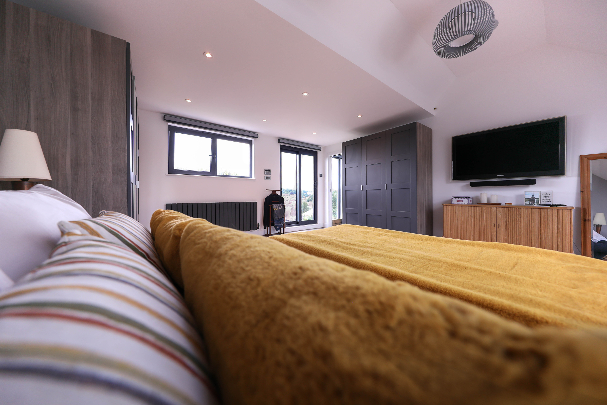 Hayes Bromley, London. Main