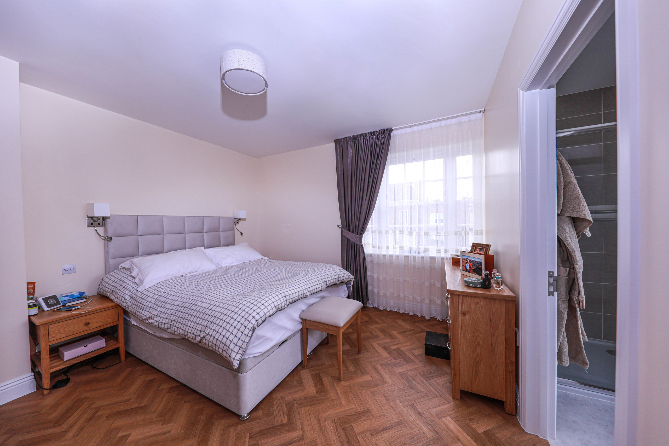 Kensington, London. Main