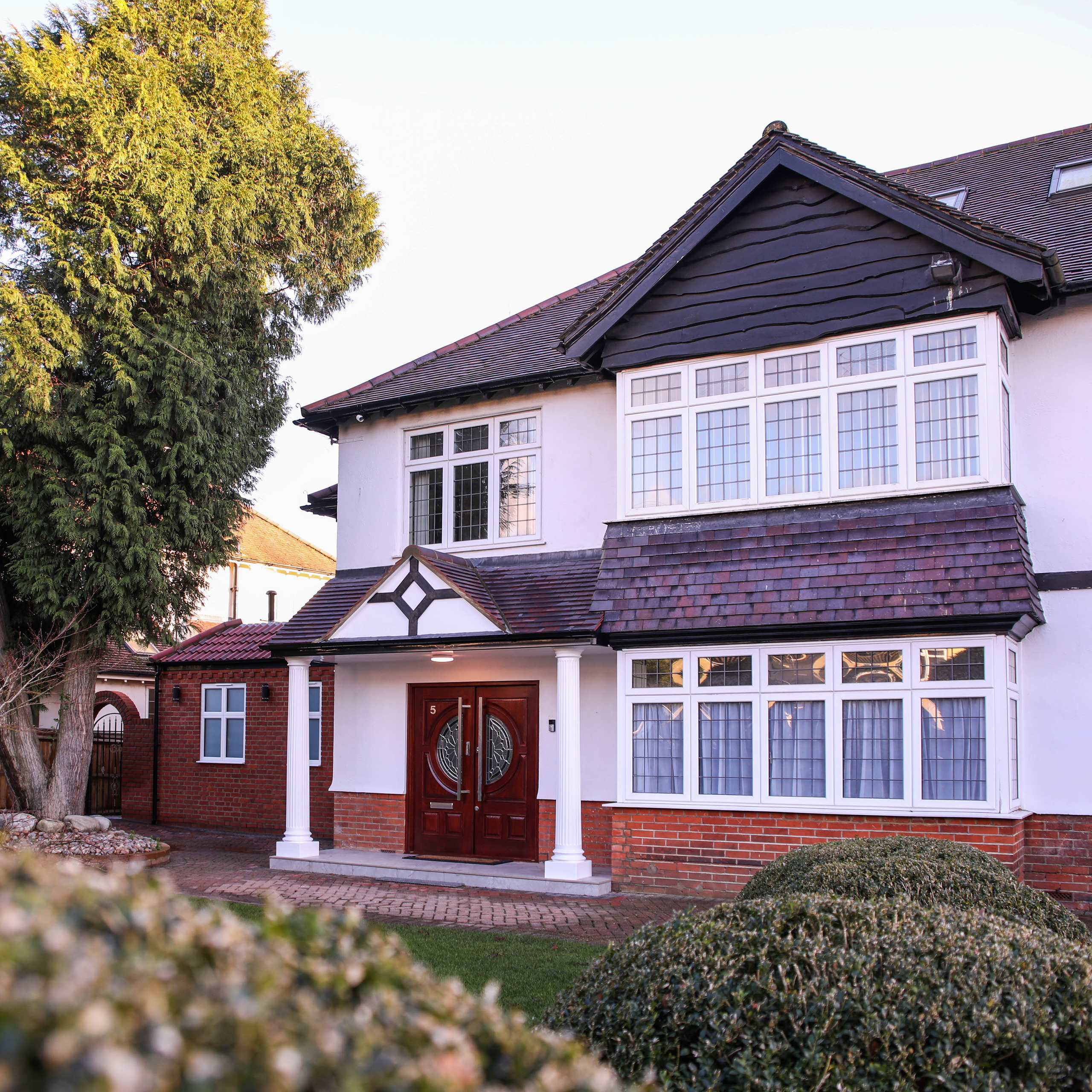 Green Lane, London. Main