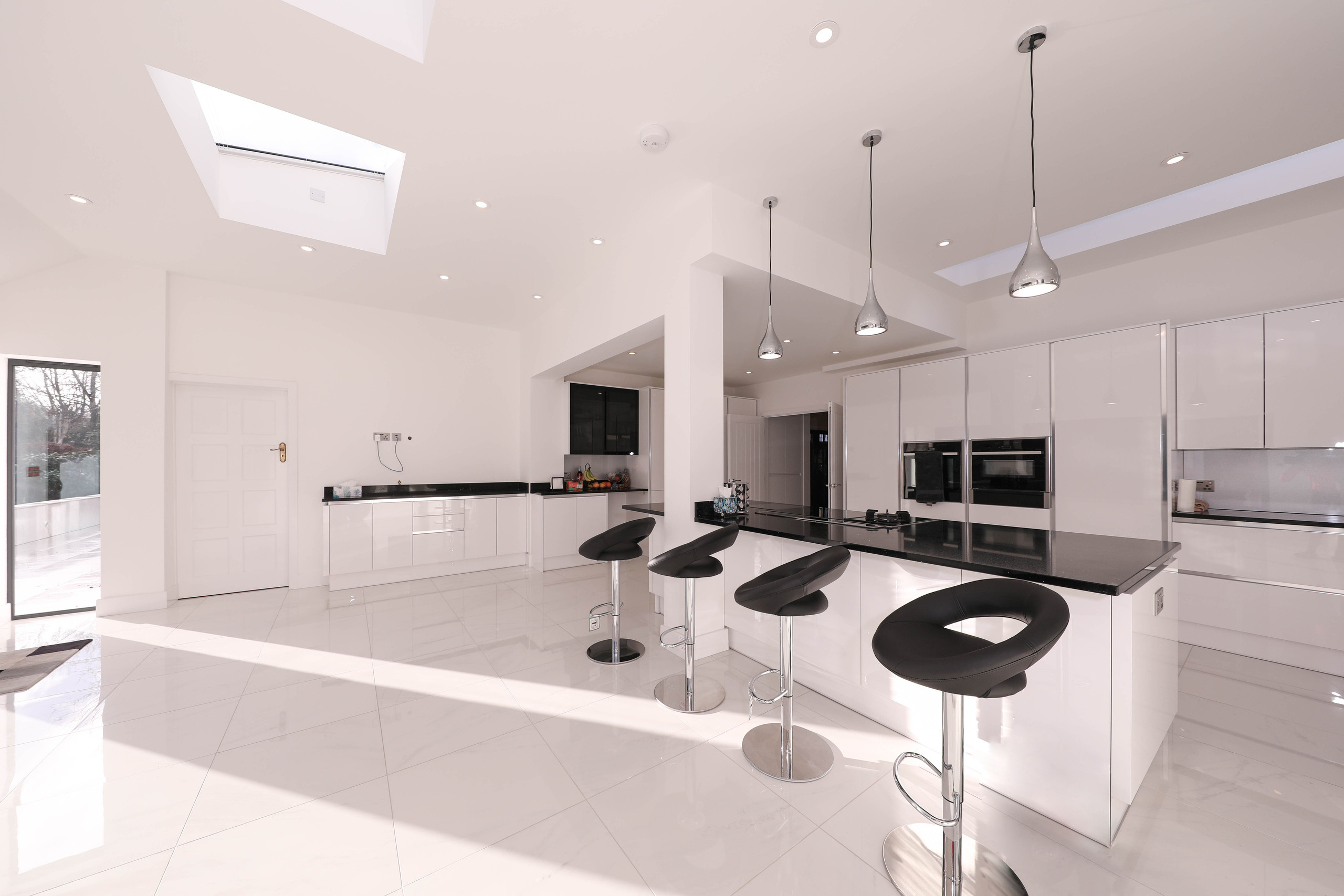 Green Lane, London. Main