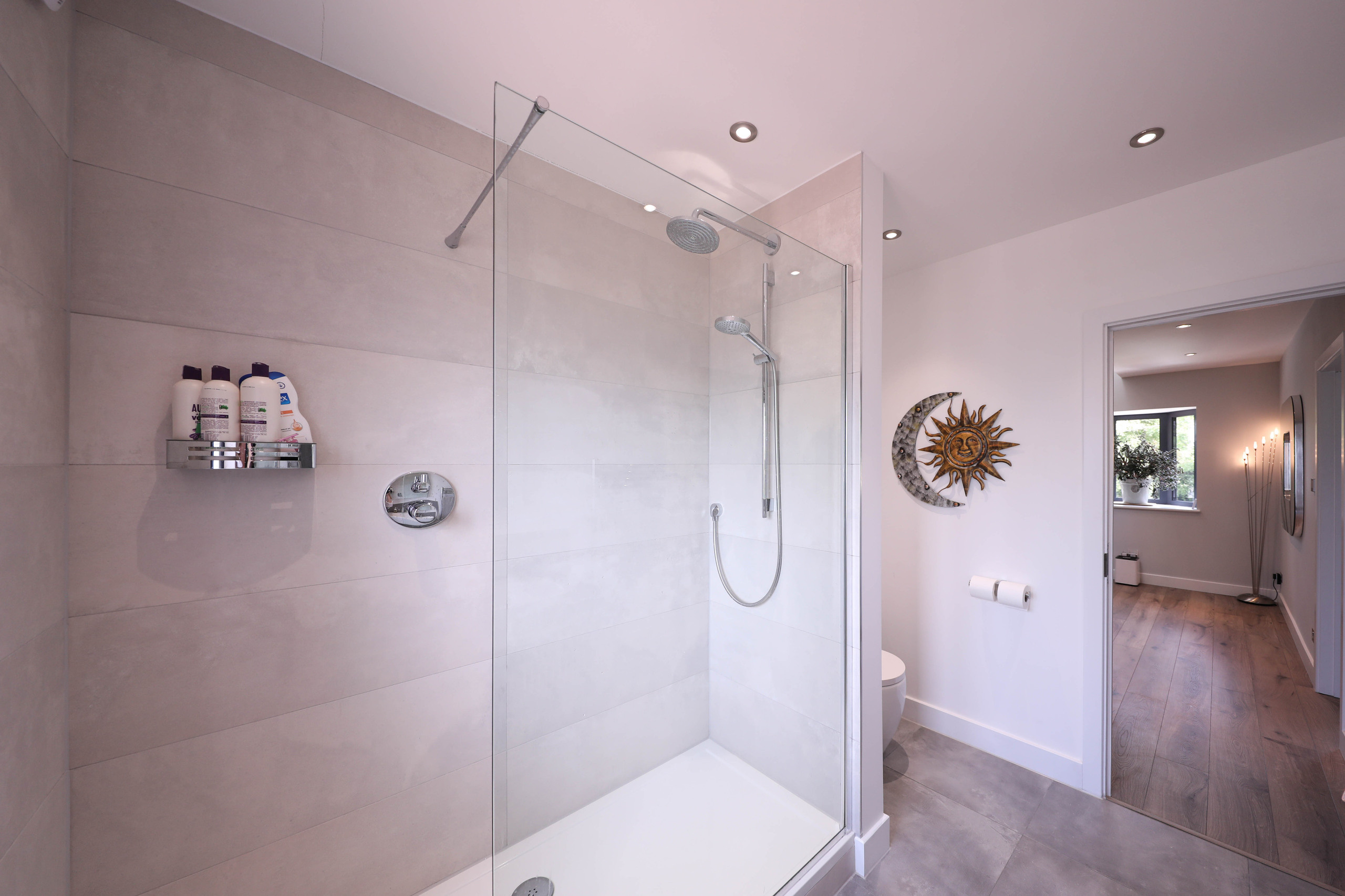 Hayes Bromley, London. Main