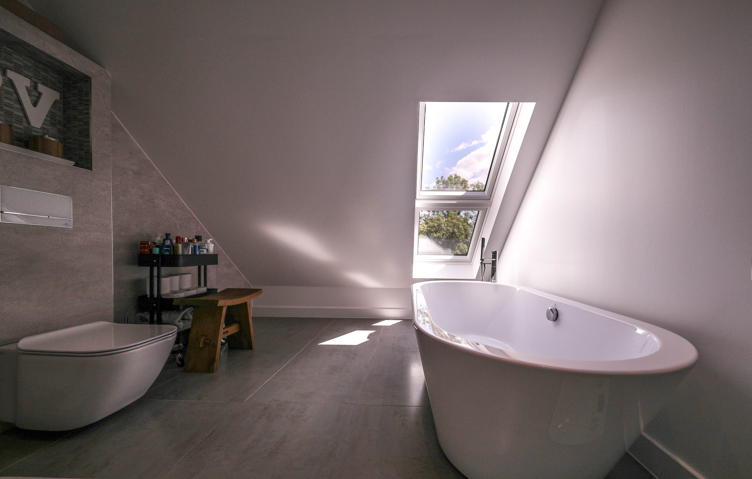 Hayes Bromley, London. Main